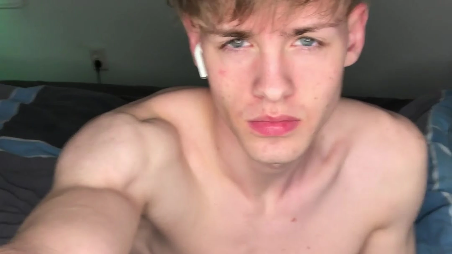 Effervescent  lucashall99 lucashall  special video
26
