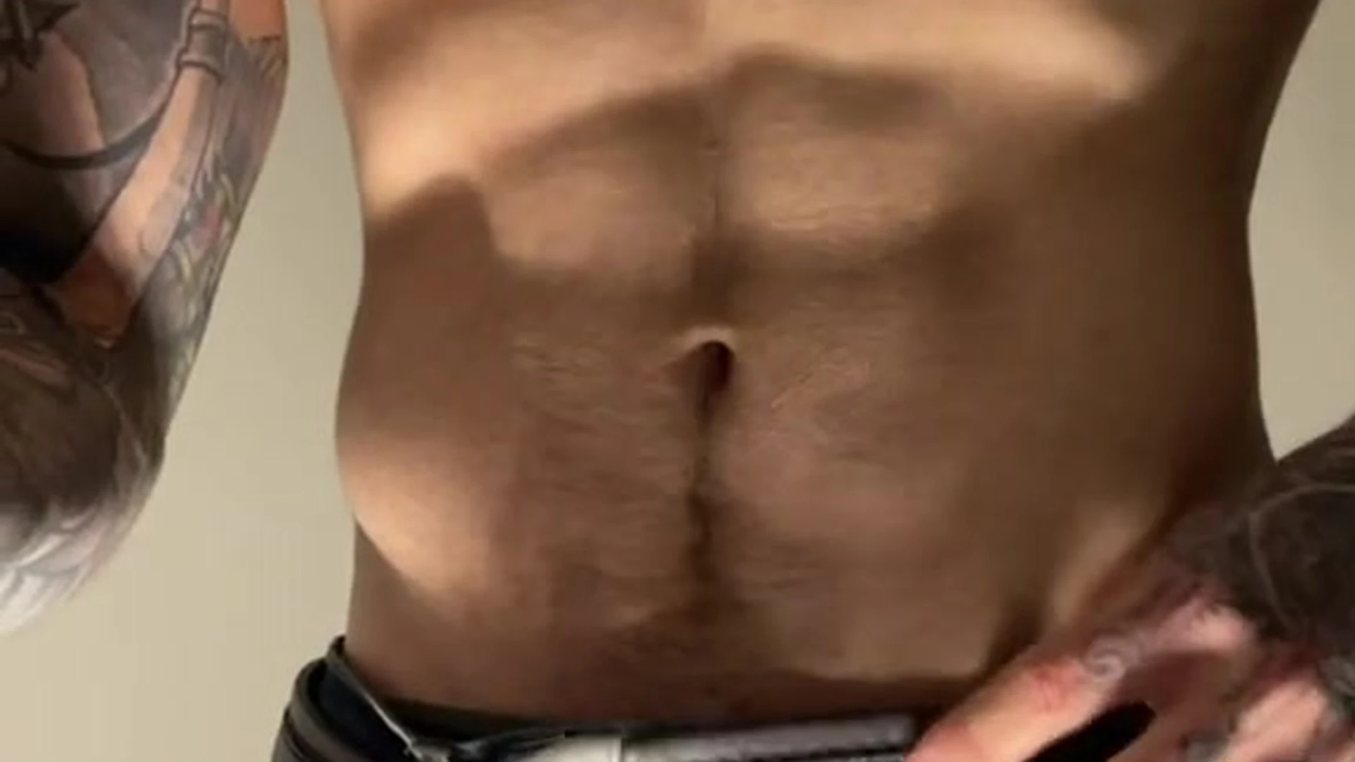 Exposed hottie roleplay Jakipz ass EXPOSED
0