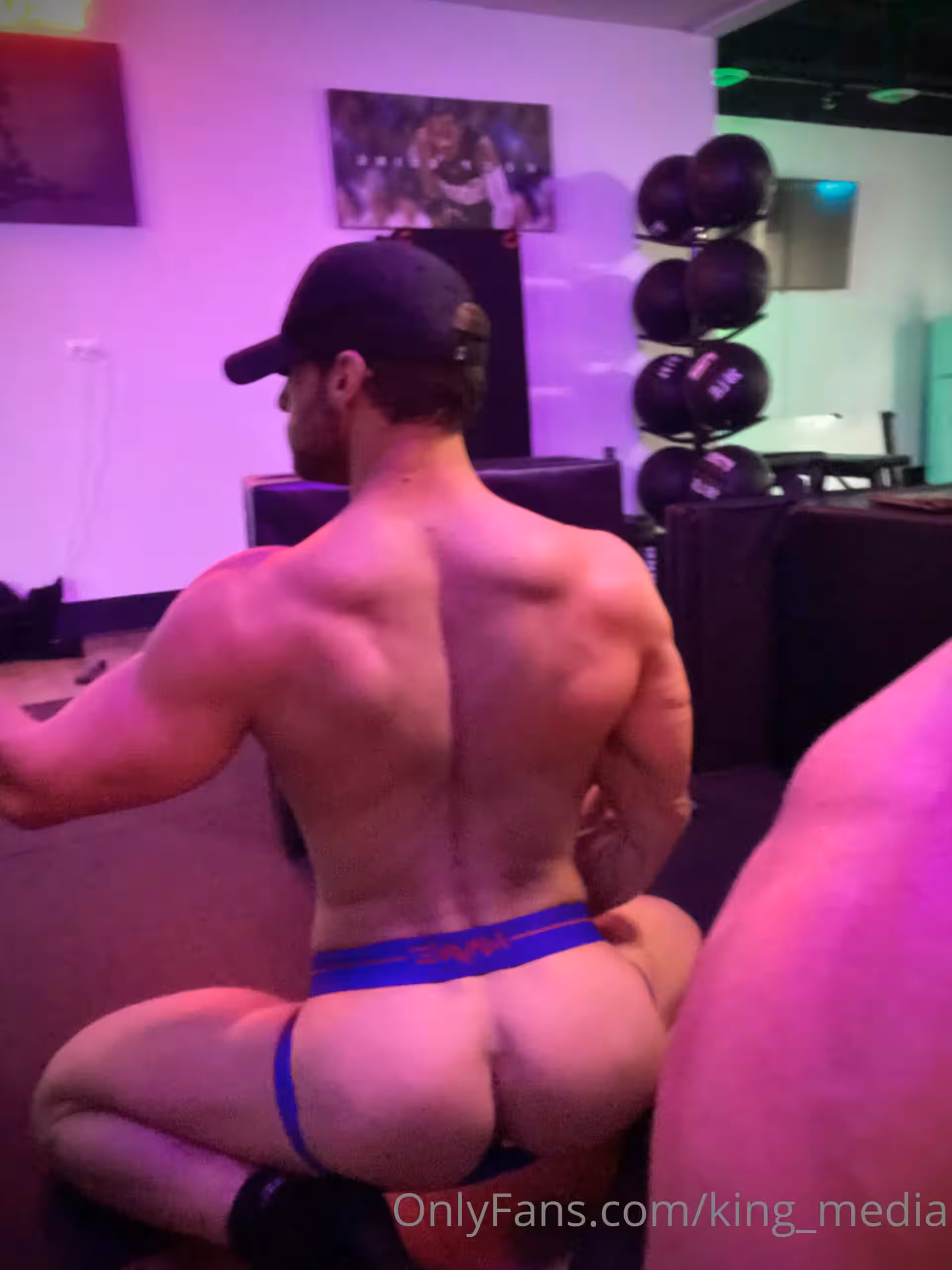 fucker breed hunk Dom King onlyfans porn
0