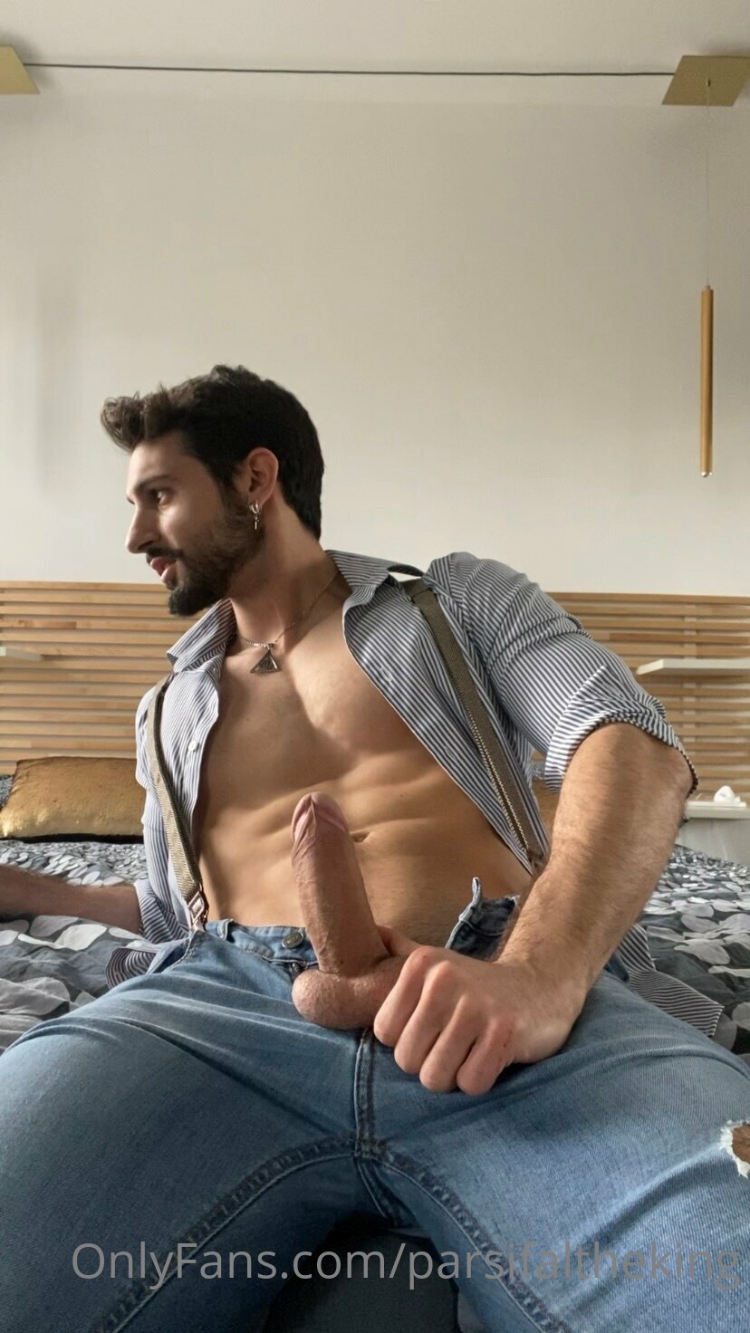 influencer italiano Parsifaltheking Nude exposed Vid Epic
0