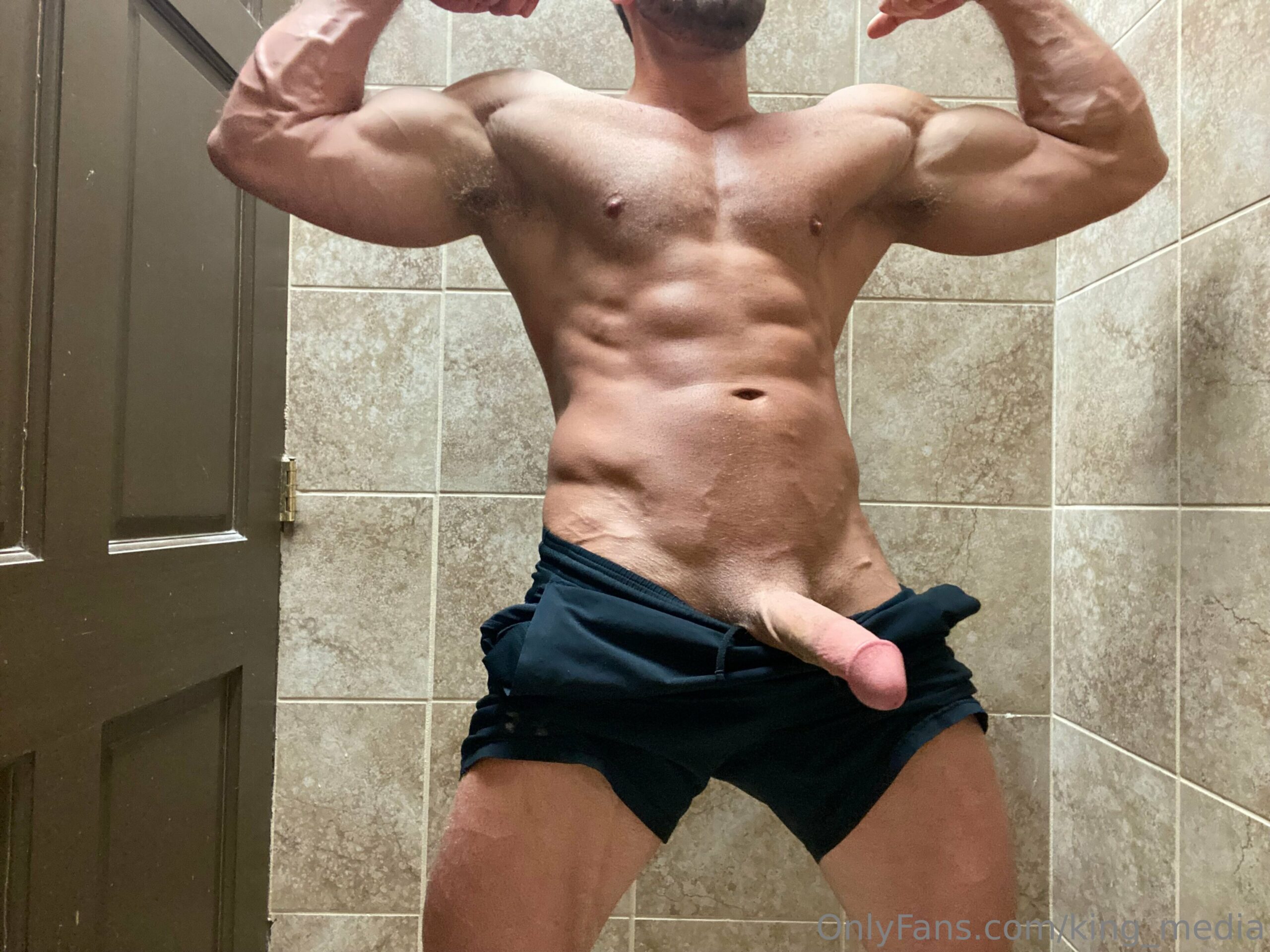 Inspiring  king_media Dom King naked pics
4