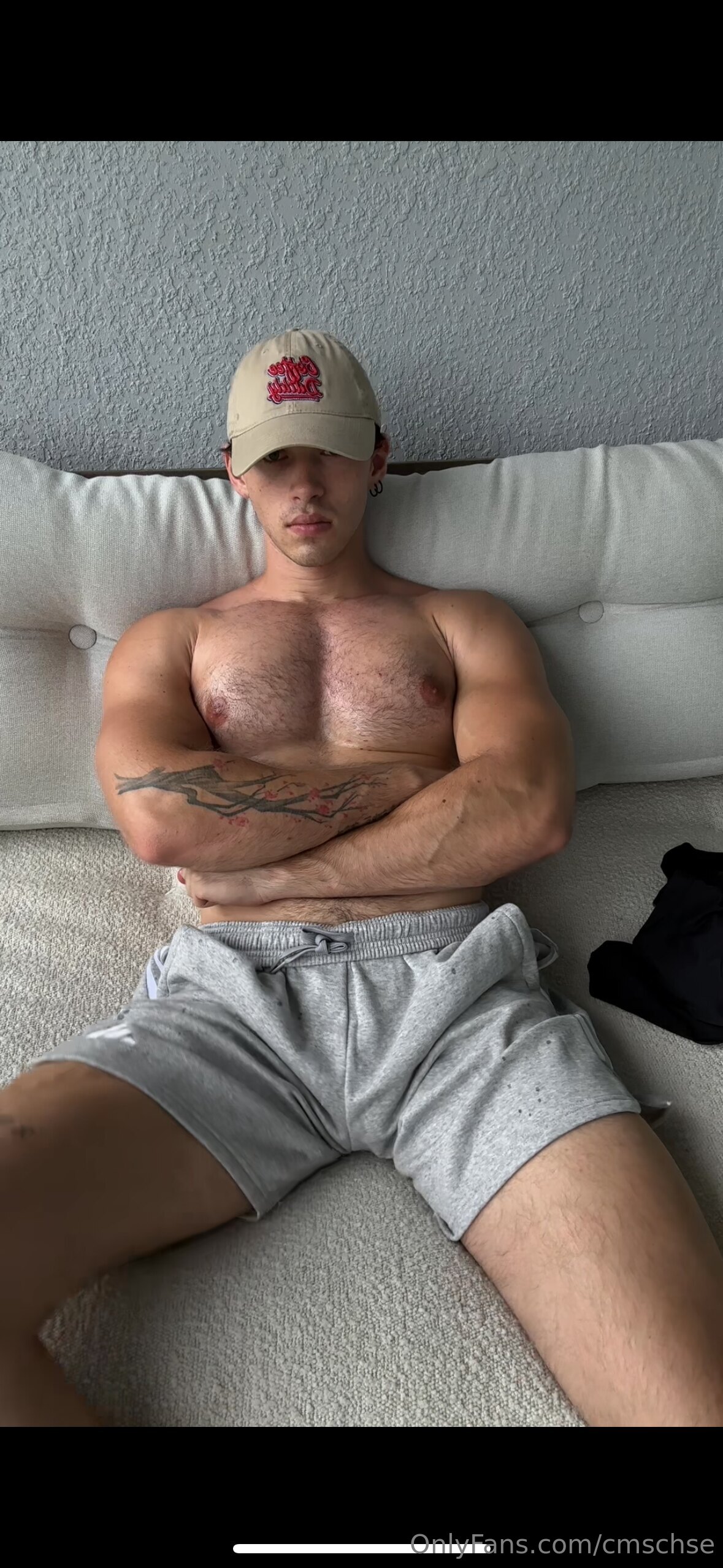 muscle jock Chase Stobbe nudes free
0