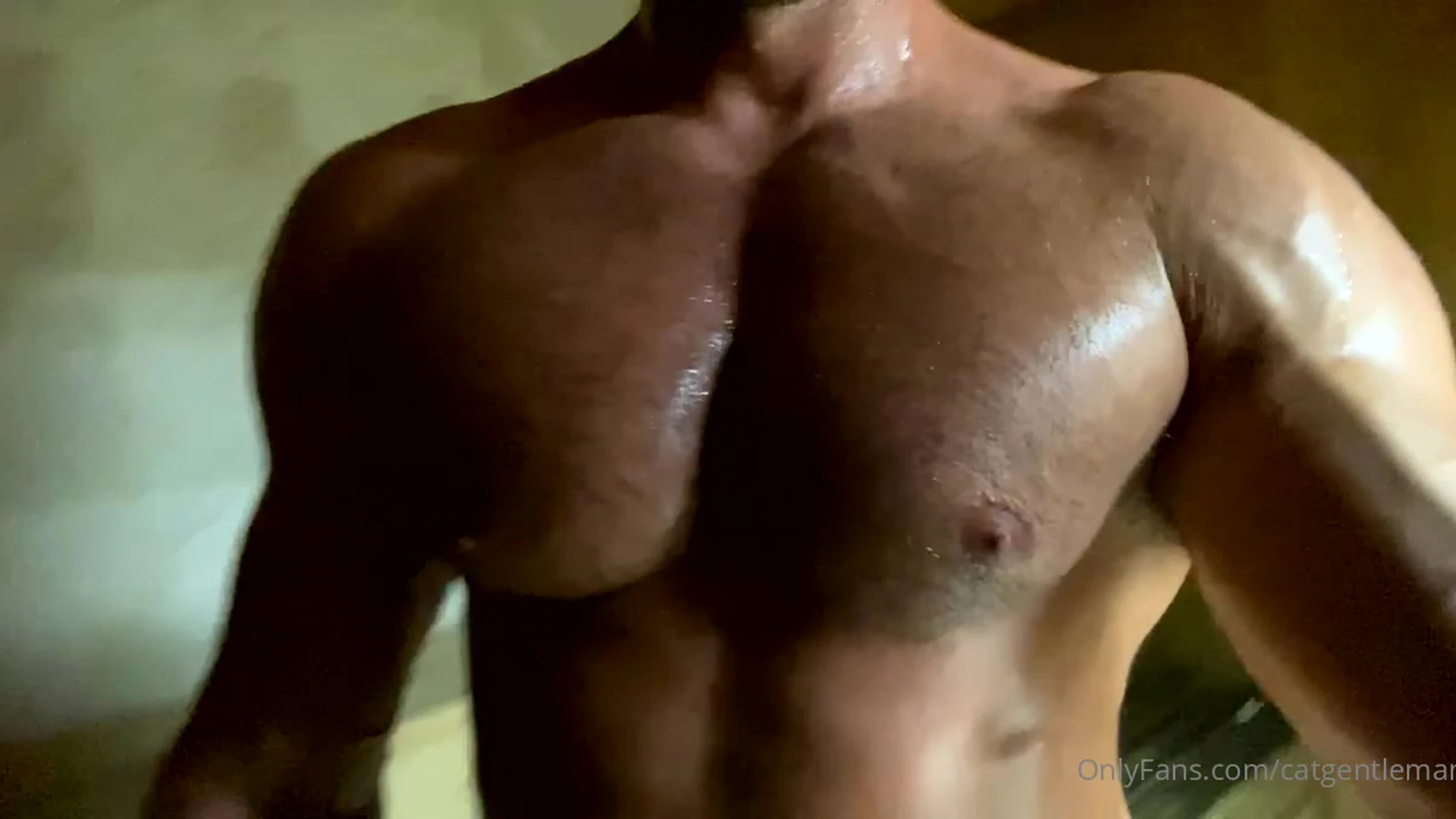 Self-assured hunk Dom King abs Vid Epic
3