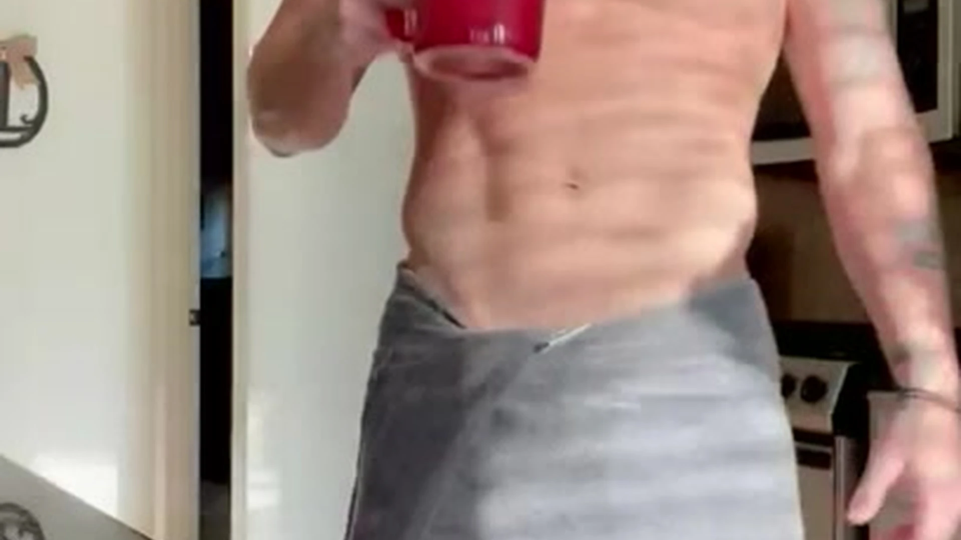Sensational hottie daddy trentw of leak
2