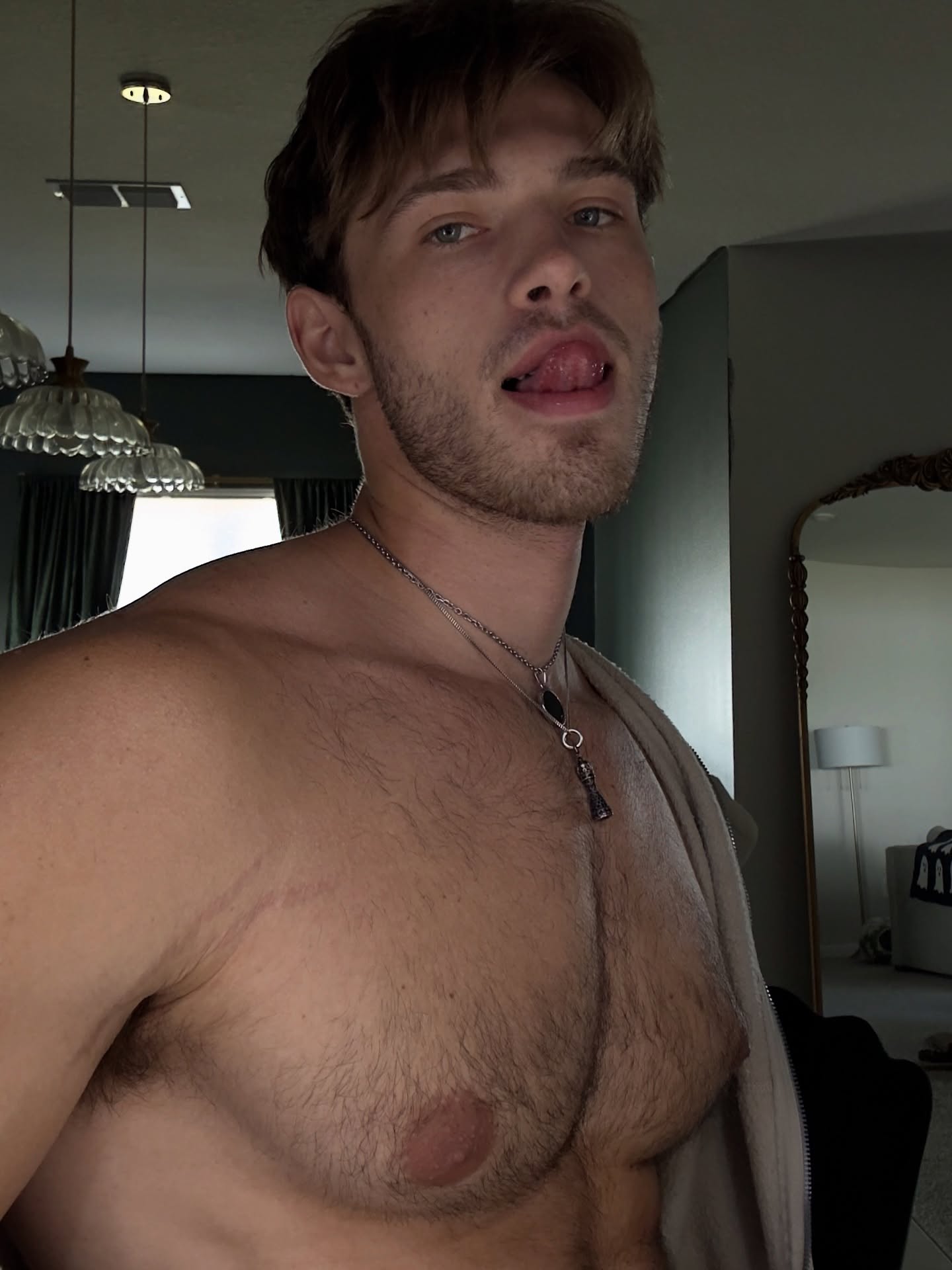 Sensational jock Chase Stobbe Nudes leak
0