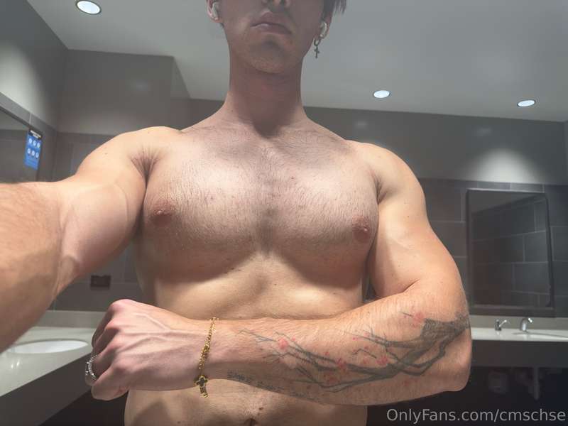 Sensational jock cmschse pics porn
0