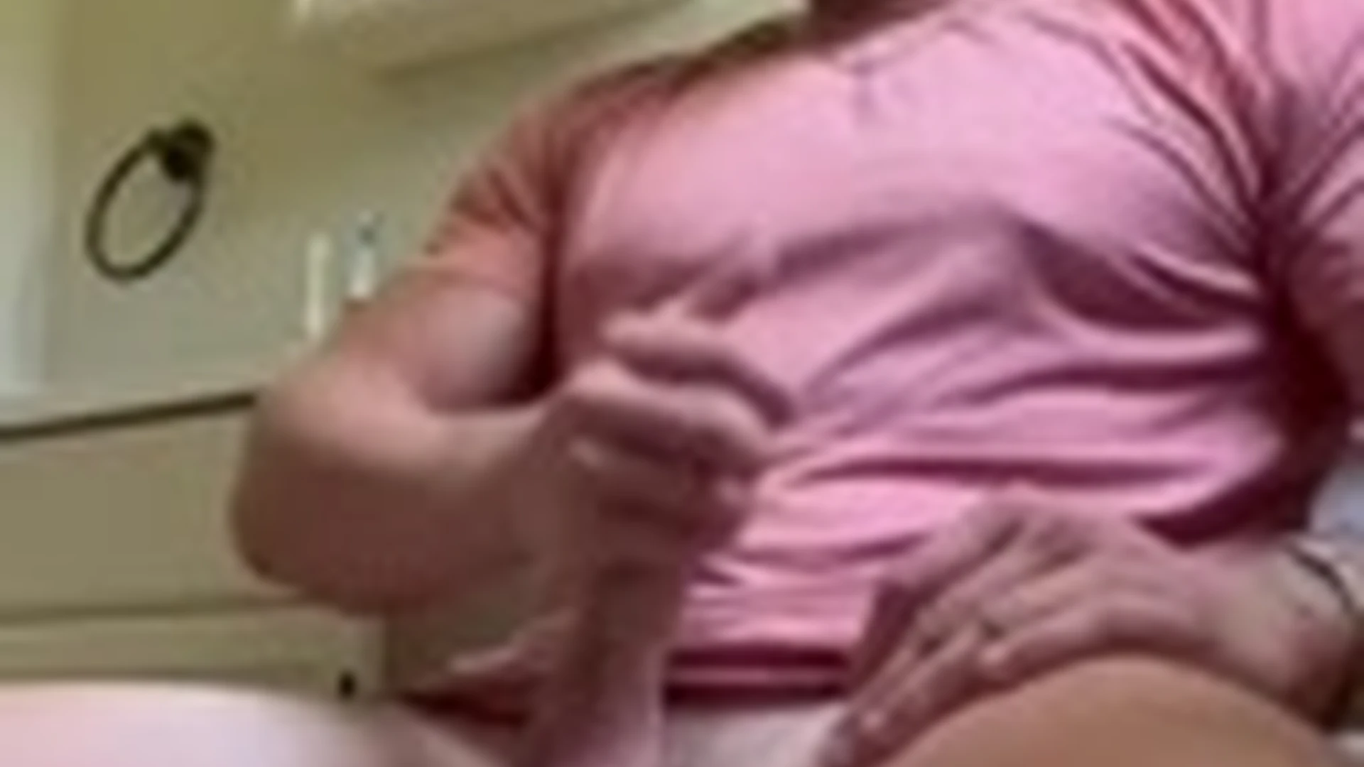 Sensational sexy slut stud Trent Williams
0