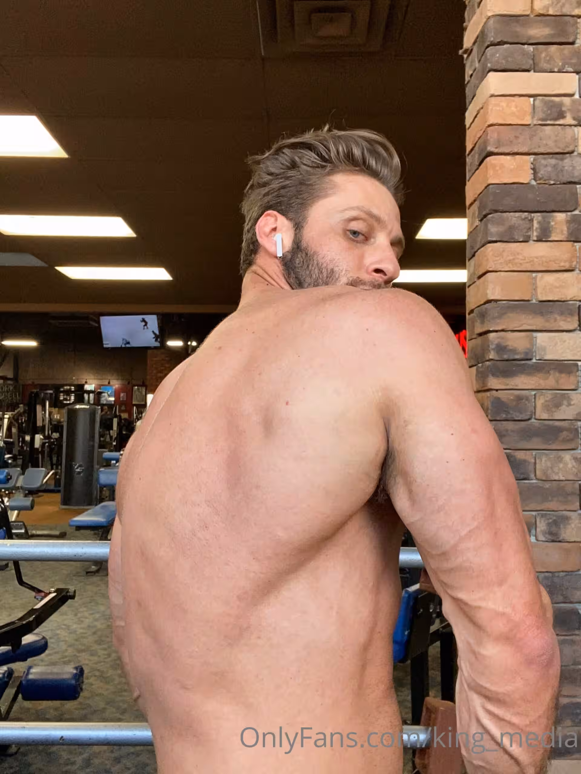 Shrewd breed top Dom King onlyfans leaks pic
0