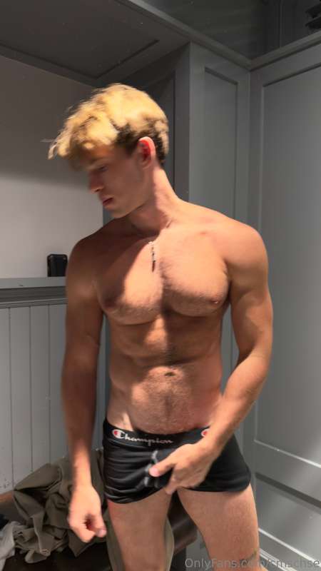 slutty babe tiktok star Chase Stobbe leaked dick pic Vid
0
