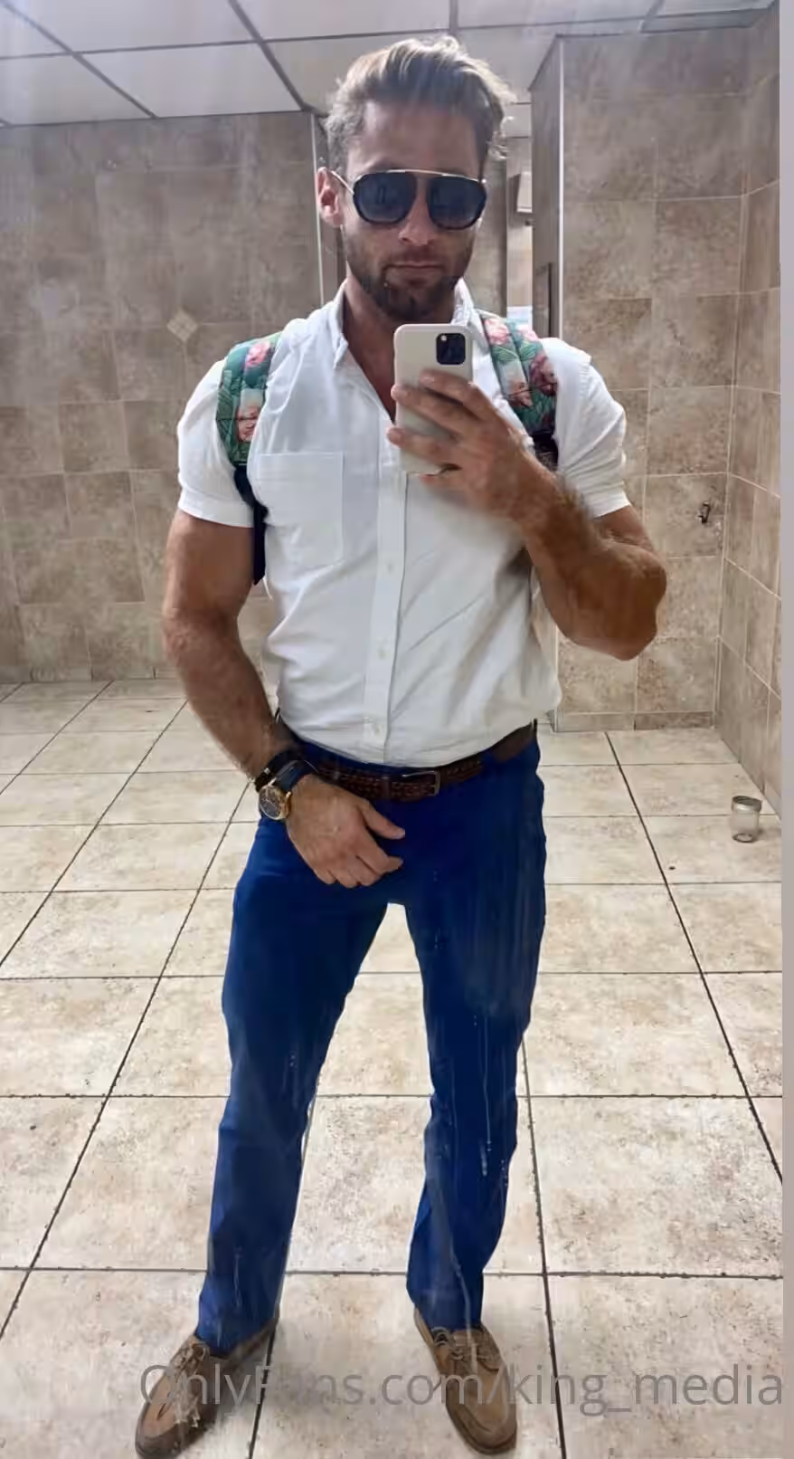 Tenacious breed hunk domking muscle
9