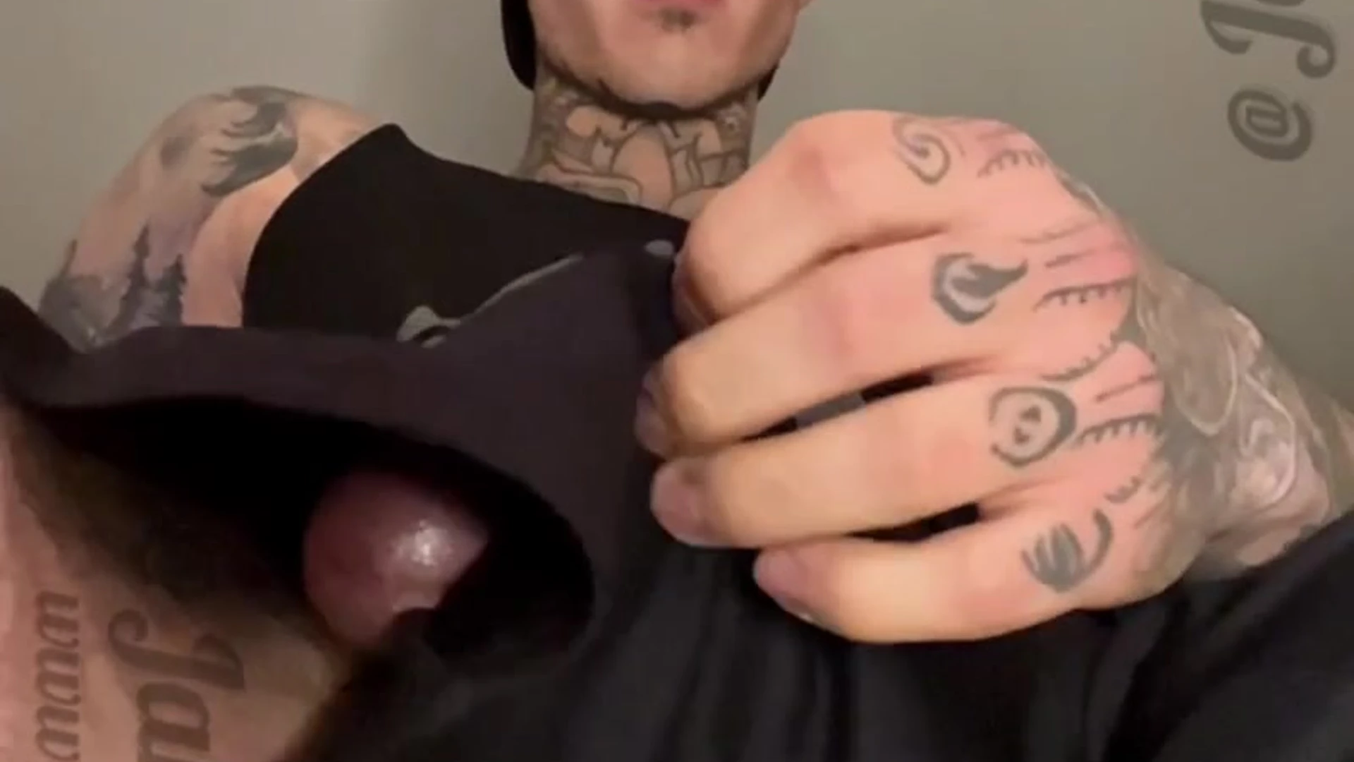 brave verbal Jake Andrich Naked Leaks
0
