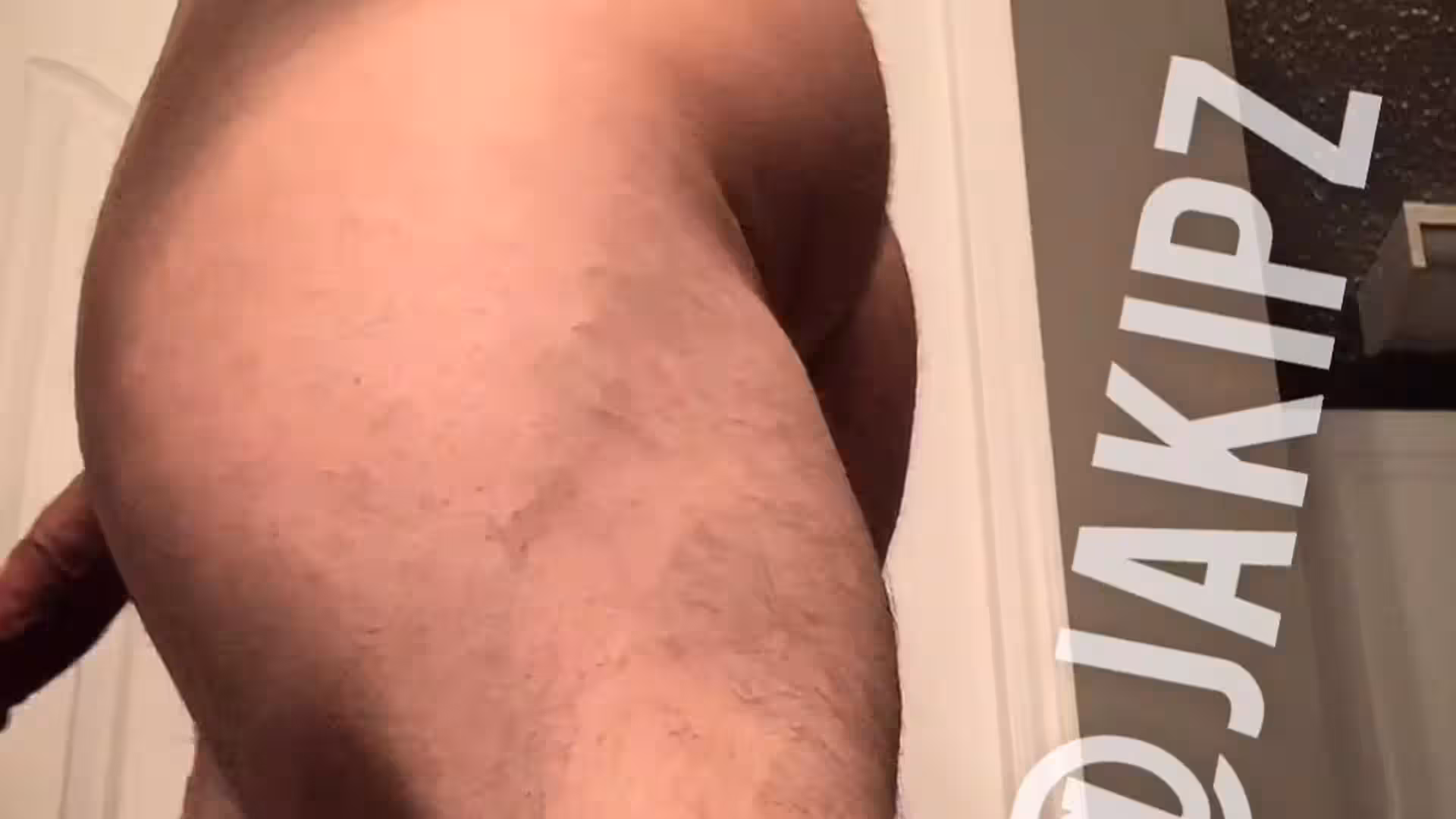 sexy playing with himself cosplay Jakipz nude pic
0