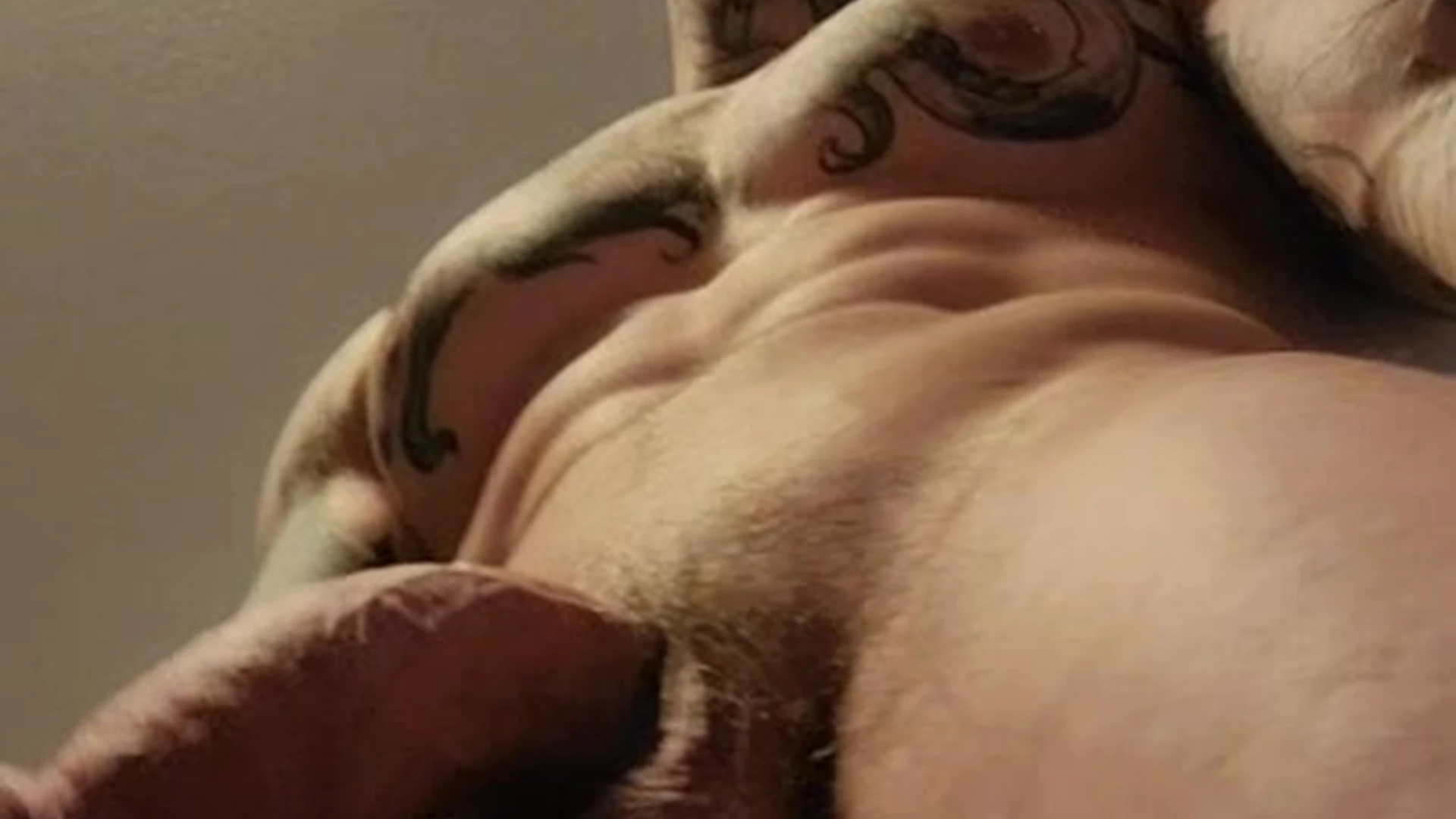 Sensational tiktok star Jake Andrich nude
0