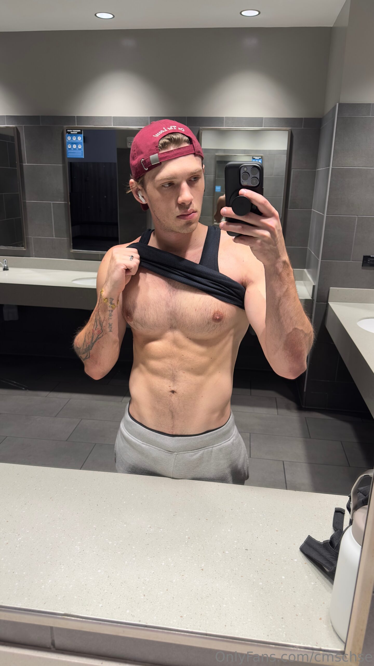 artistic jerking off tiktok star Chase Stobbe nude leaks
0