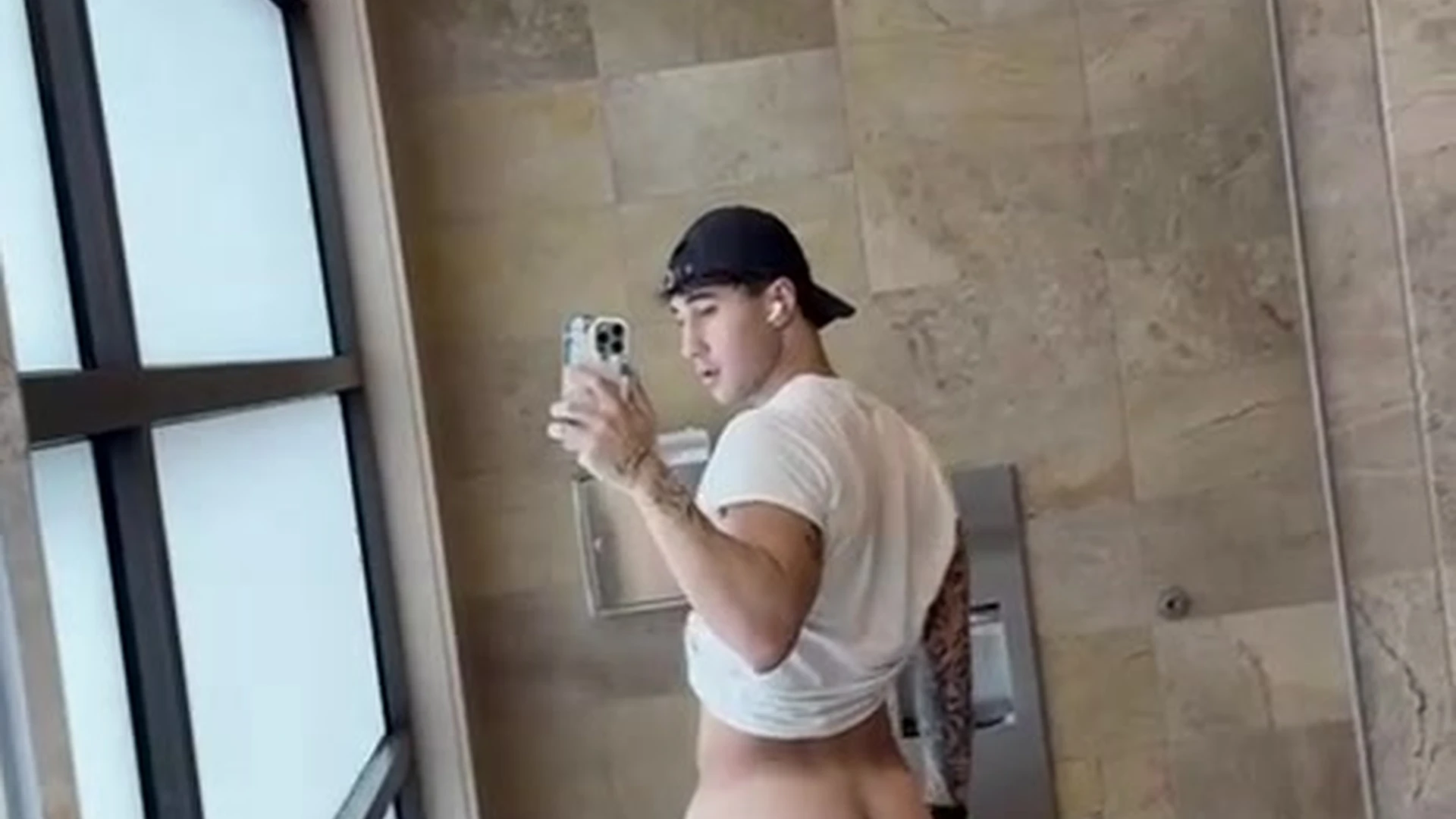 asian evanlamicella twitter video full
17