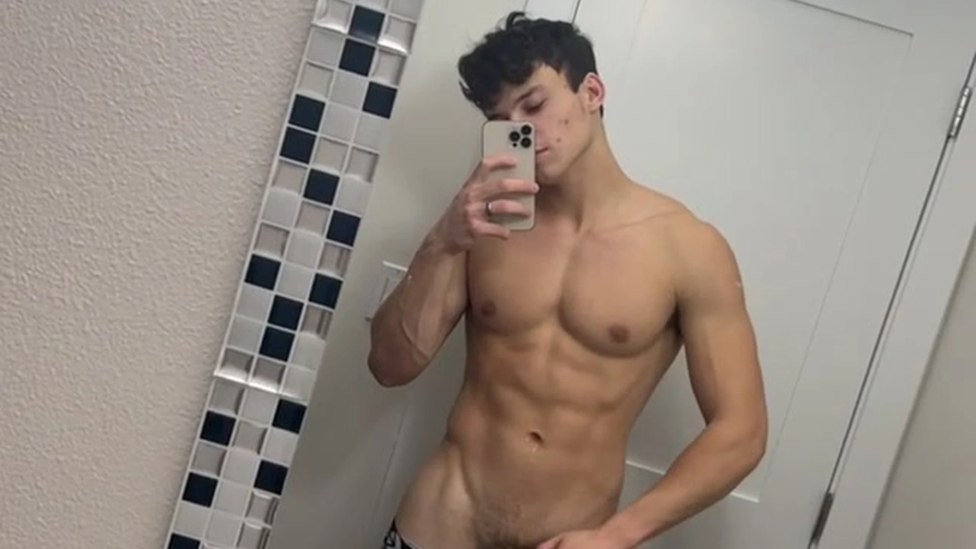 assplay CJ Clark Onlyfans leaked Epic
1