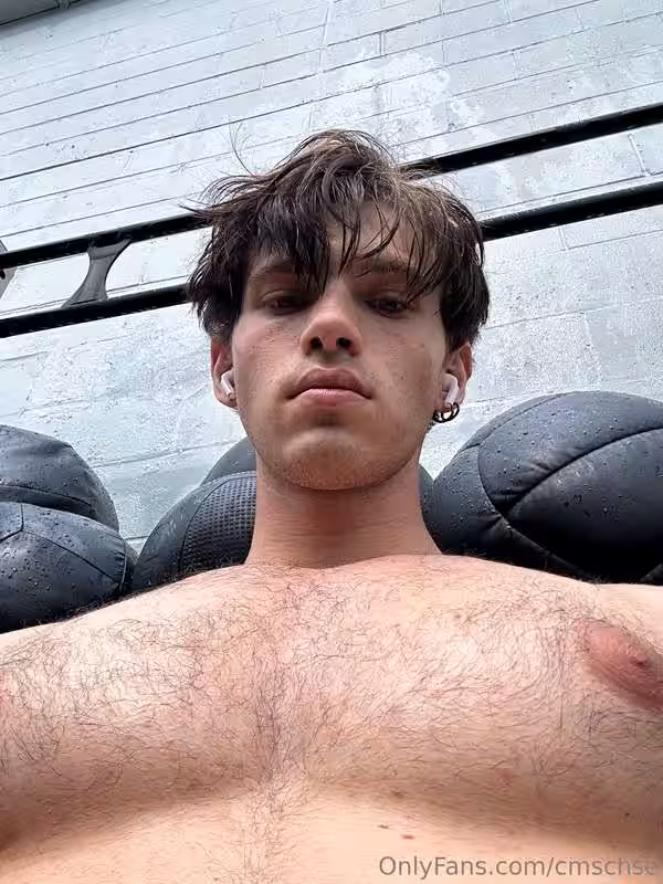 Authentic jerking off tiktok star Chase Stobbe onlyfans
1