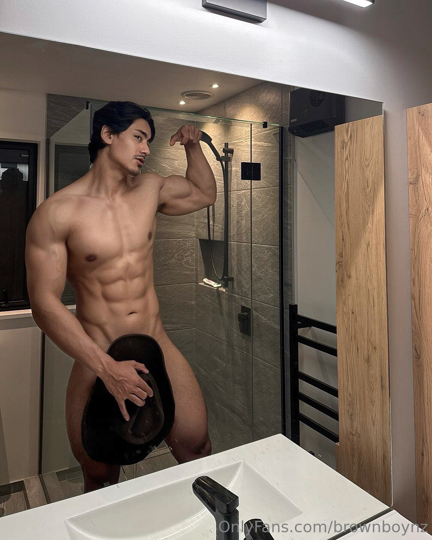 big cock Brownboynz l e a k e d
1