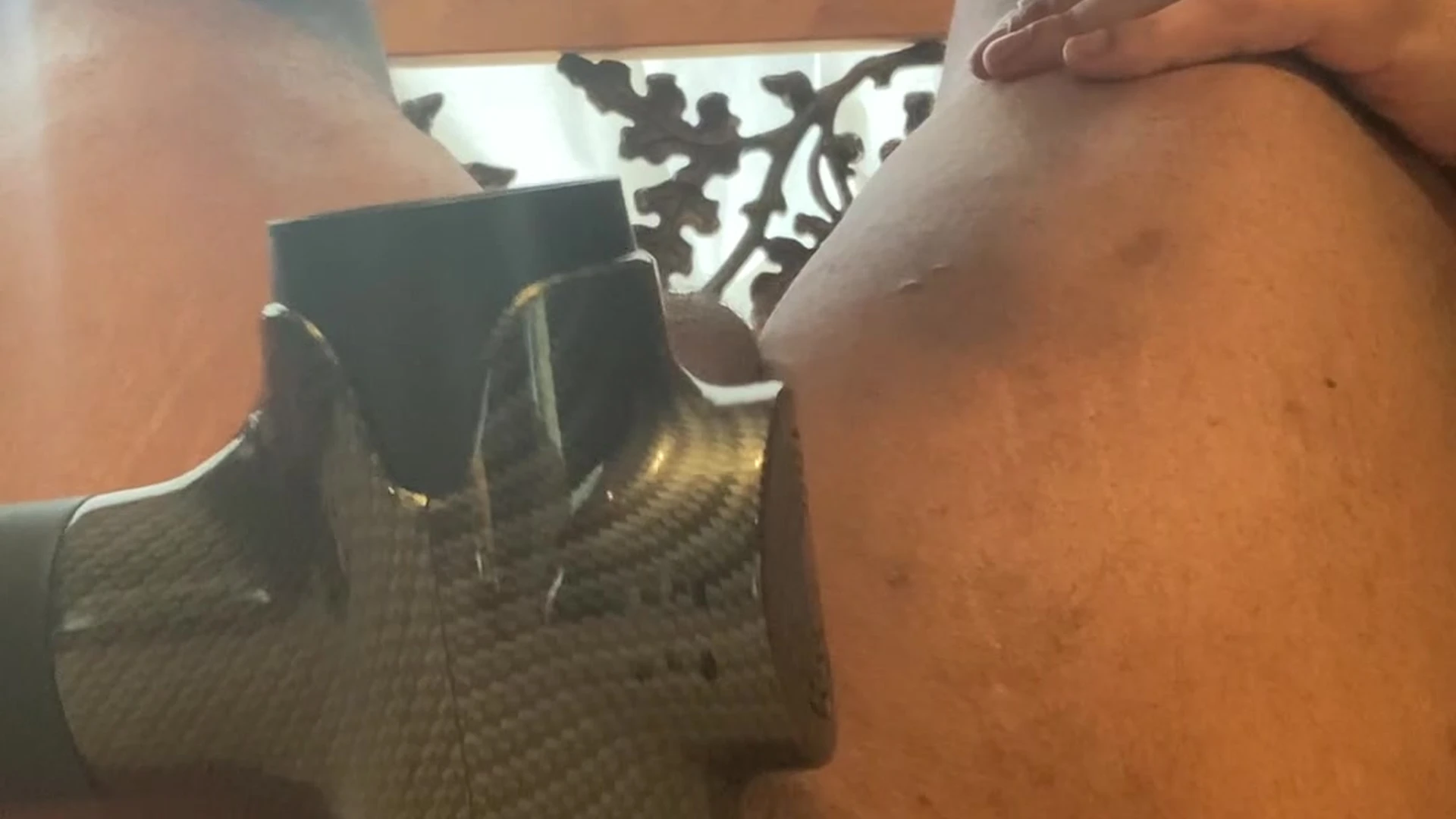 bubble butt inked VenomMuscle Naked Leaks
0
