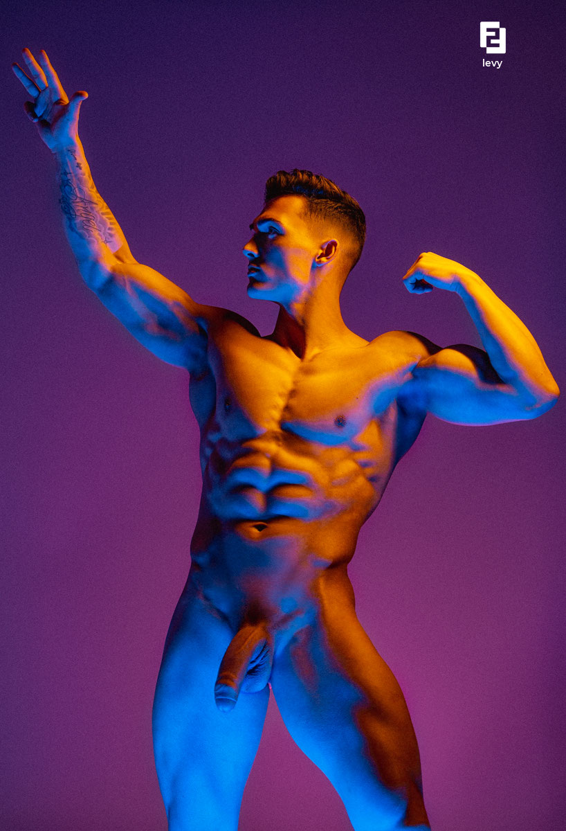 bubble butt jerking off DUTCH levyvanwilgen leaked pics
0