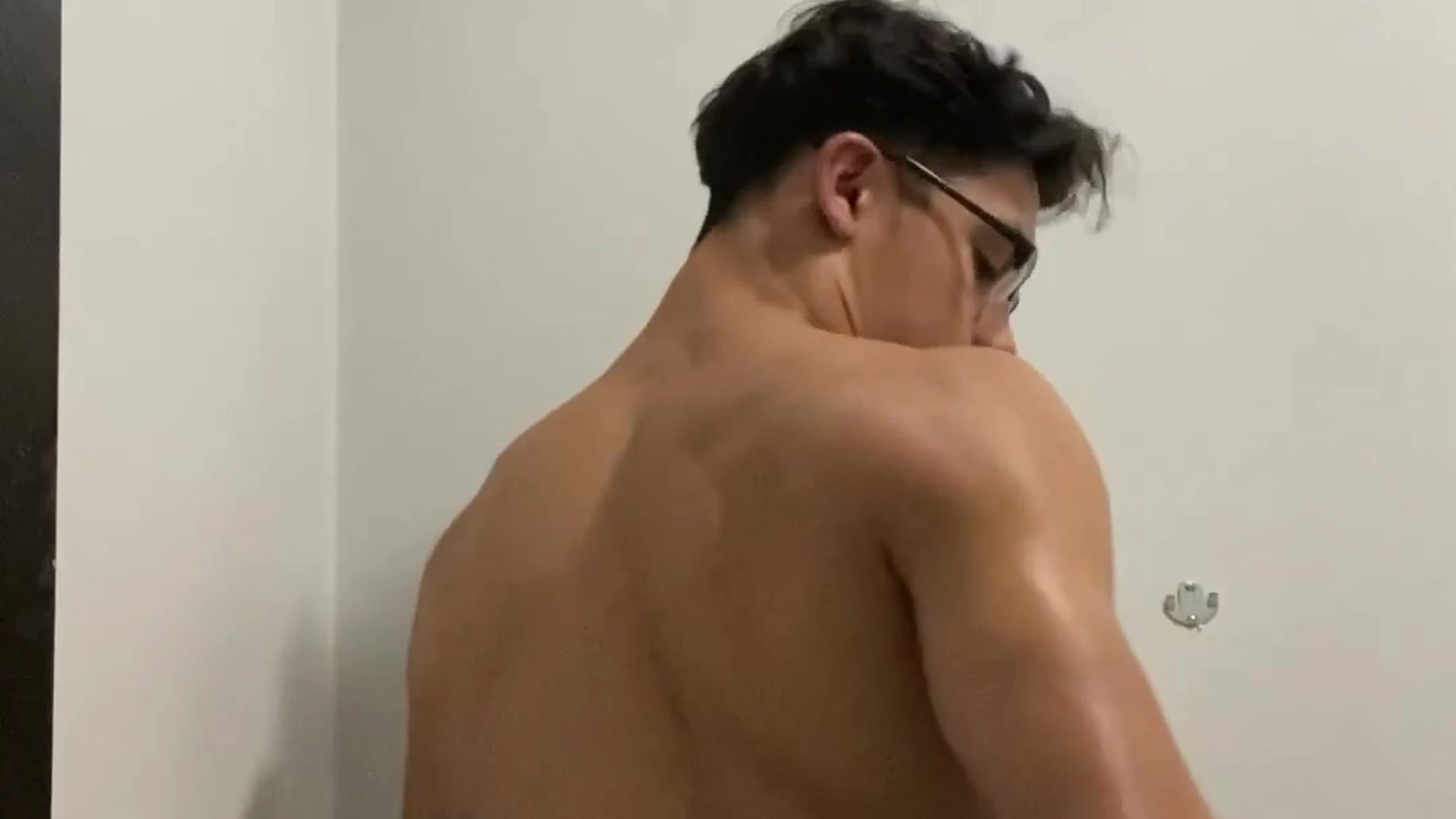 bubble butt latino jmloz fapello Video
19