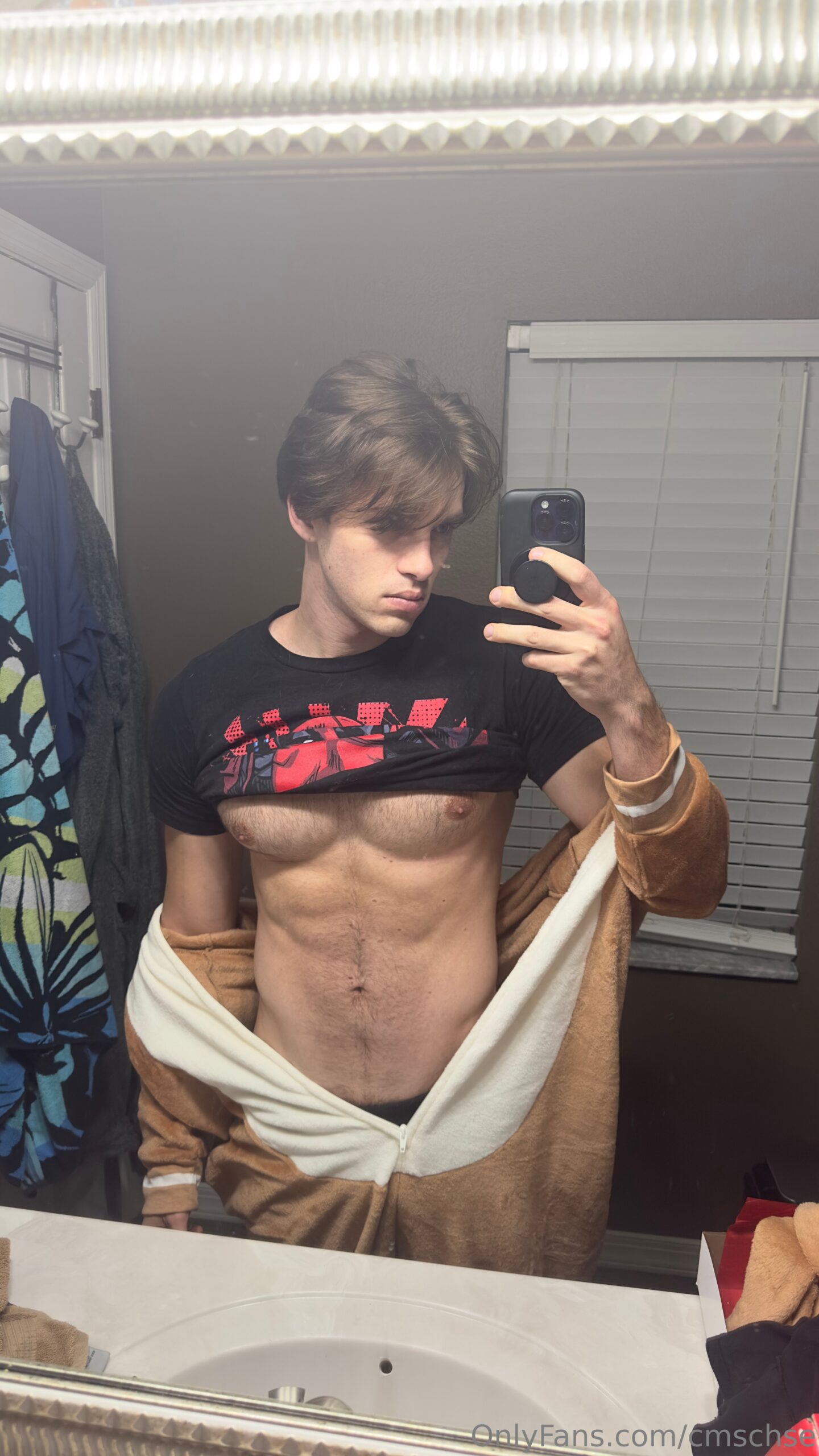 ChaseStobbe Chase Stobbe  Video
0