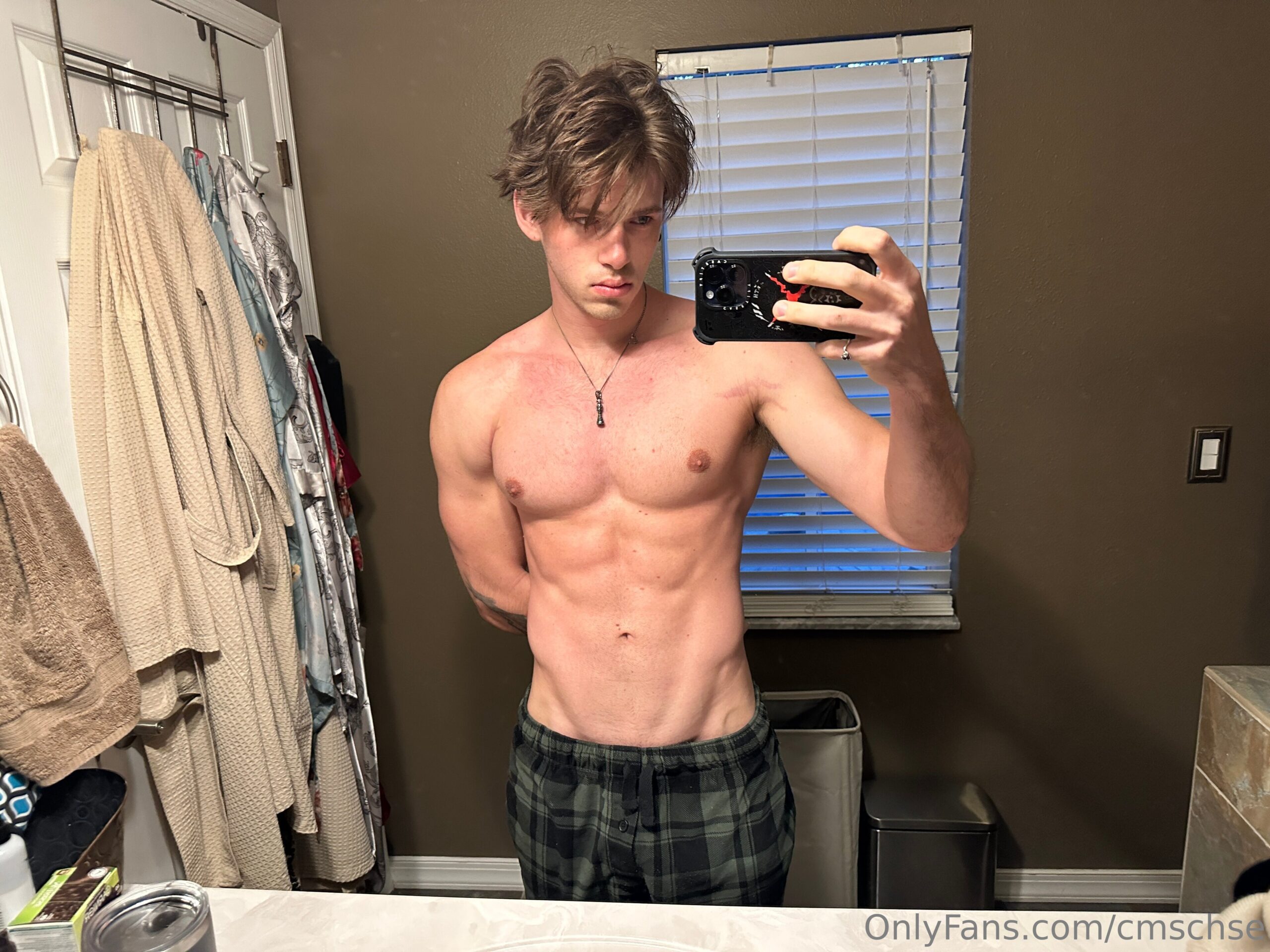 ChaseStobbe cmschse nude
2