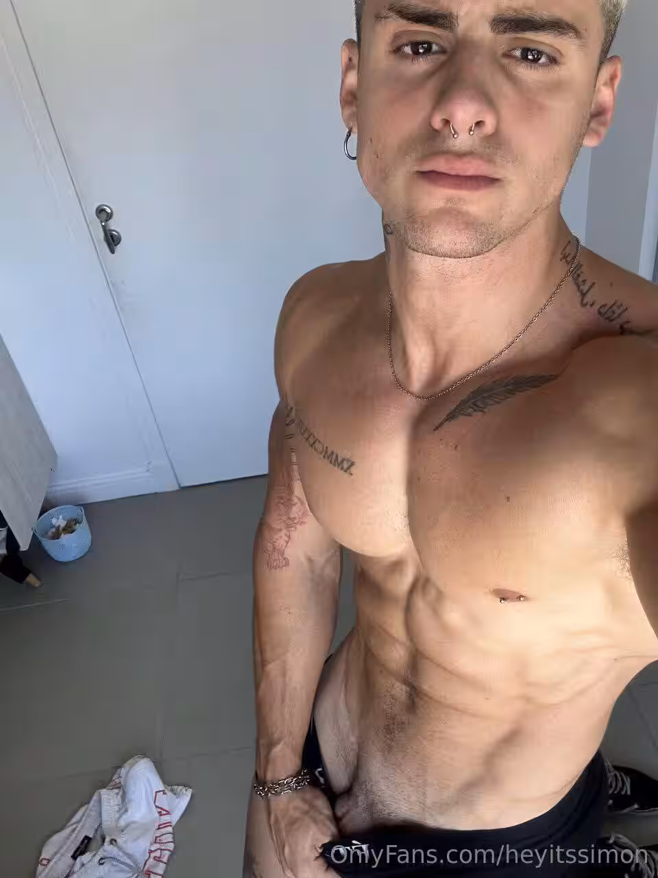 chulísimo heyitssimon Leaked porn Sensational
0