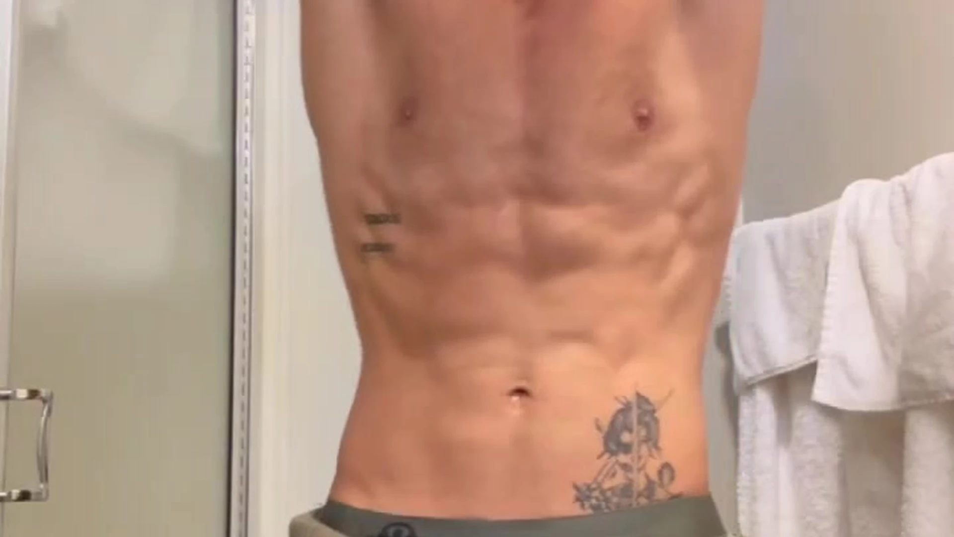 Confident  playing with cock asian evanlamicella Nude Patreon
13