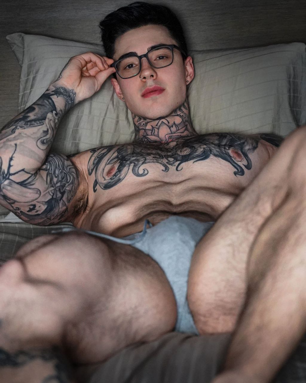Confident  tiktok star Jakipz of leak
1