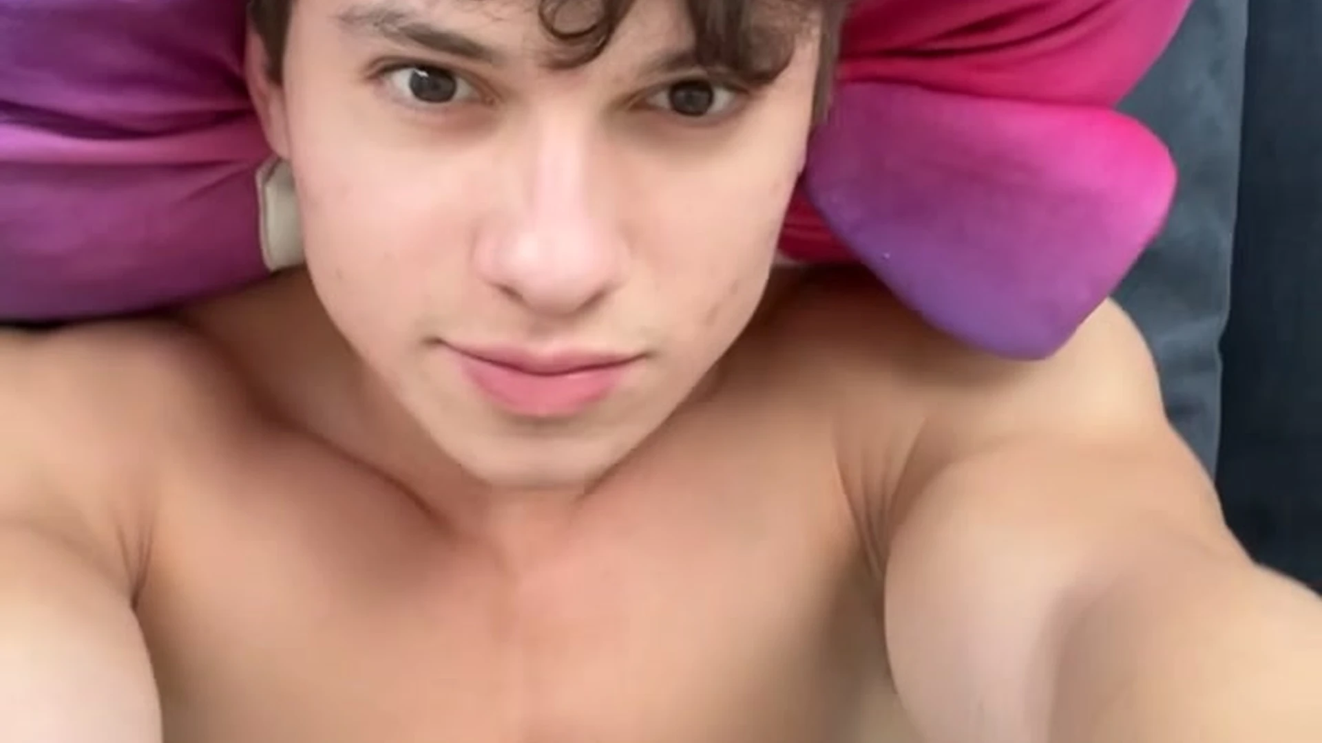 Considerate hunk CJ Clark Leaked Epic
6