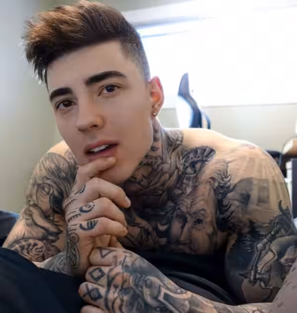 Considerate playing with himself dirty talk Jakipz onlyfans nudes
0