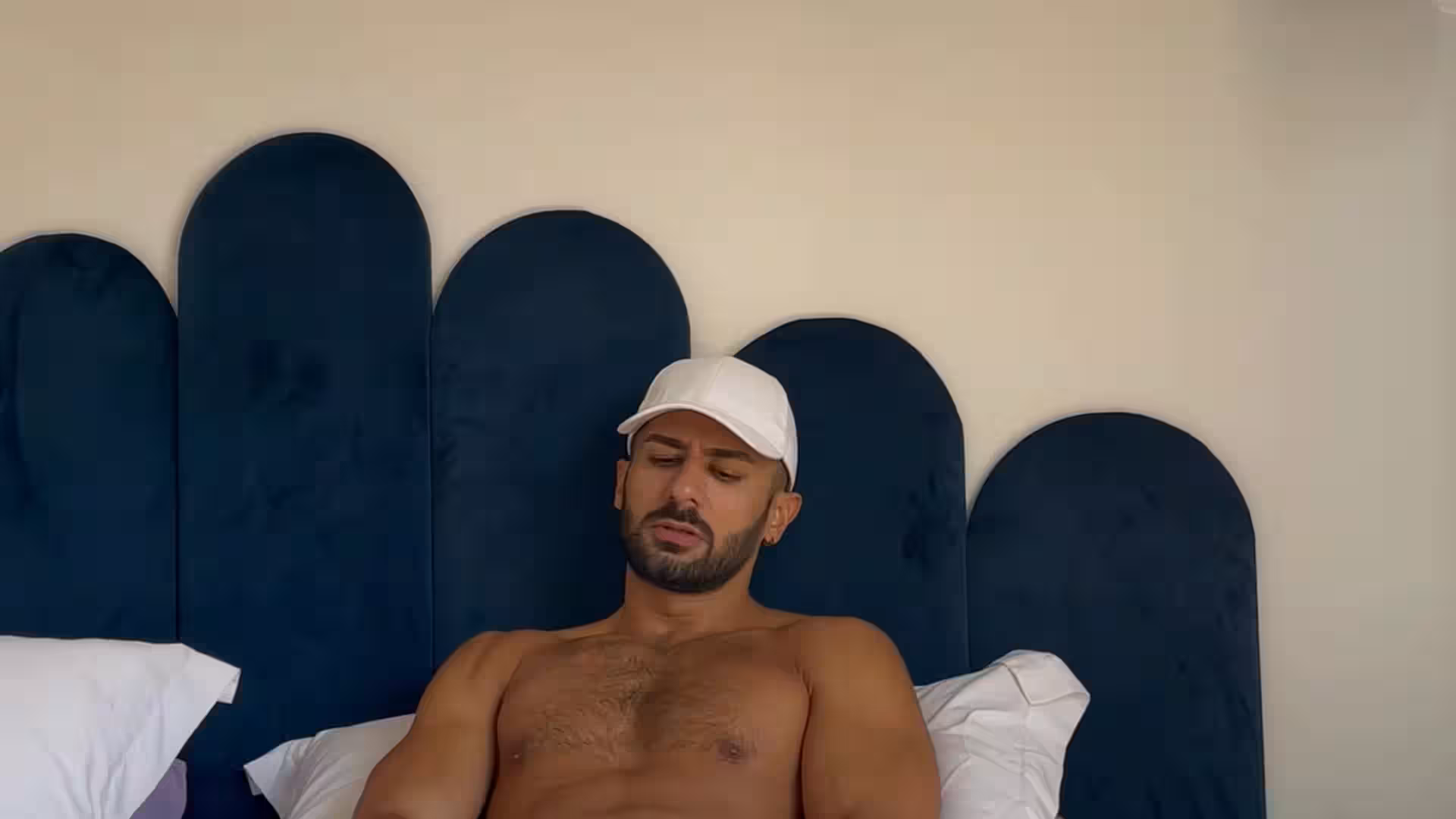 cute Arabic malikkkkk onlyfans nude gay slut
0