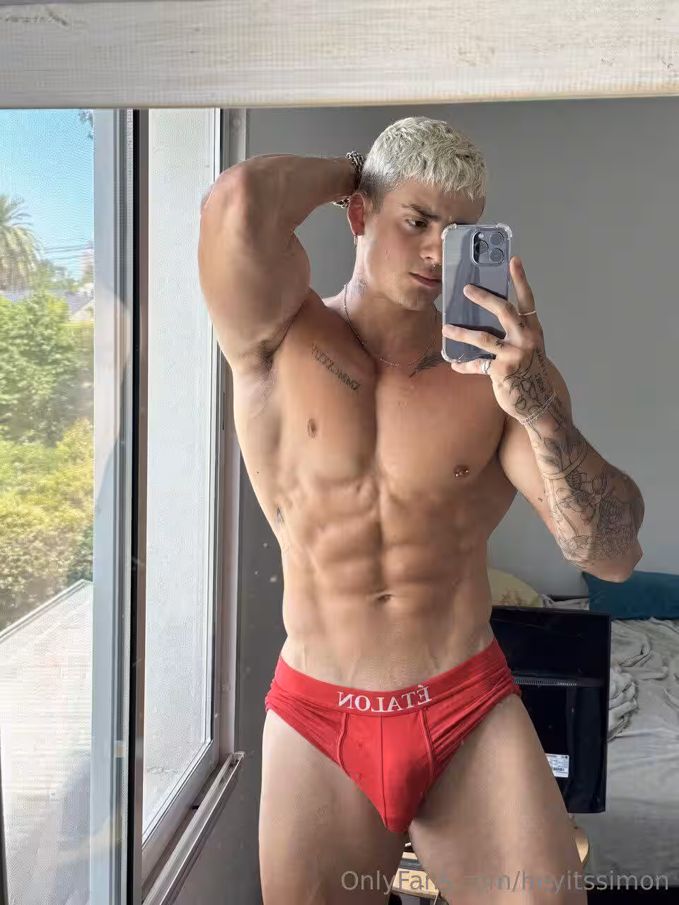 cutie papacito heyitssimon free onlyfans
0