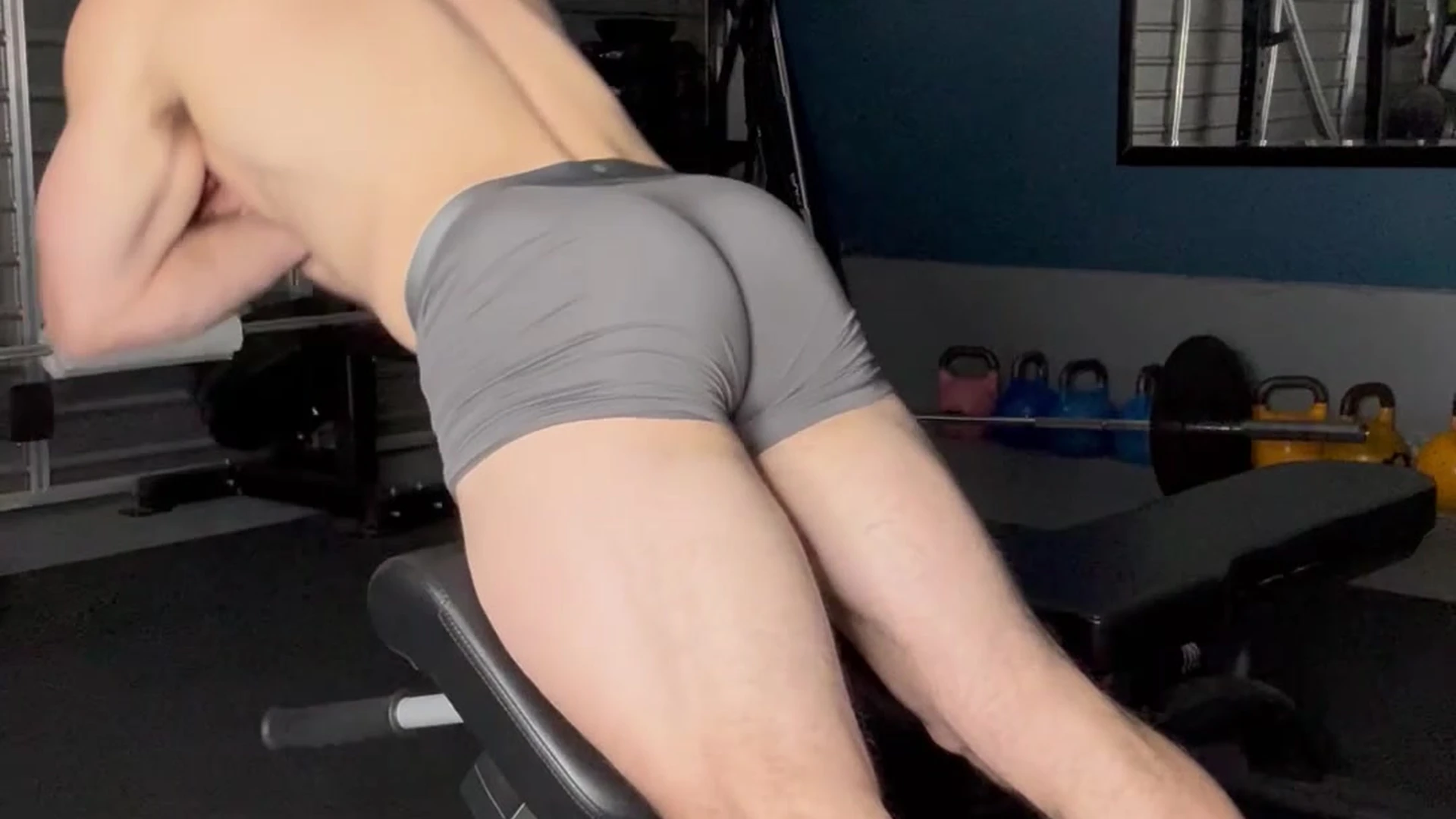 Effervescent  personal trainer eroticstrength leaked
16