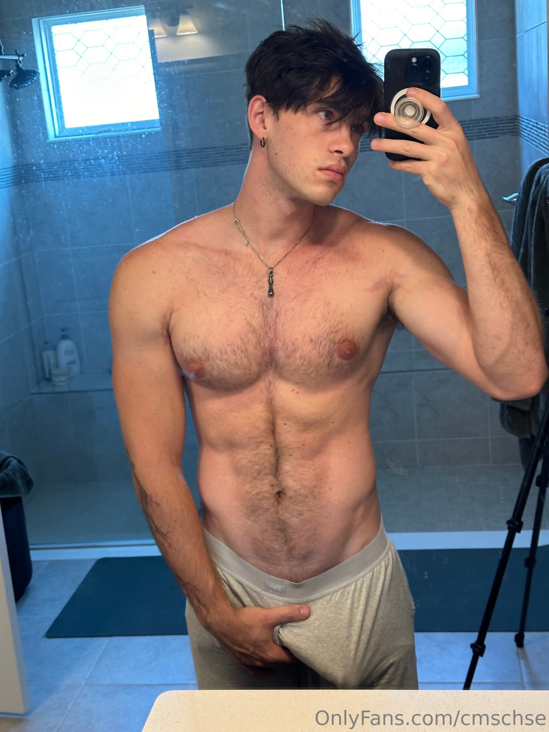 Effervescent  playing with cock jock Chase Stobbe porn pic
0