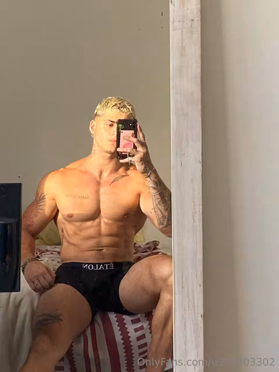 Effervescent  playing with himself panzón Simón Costa nude pics
0
