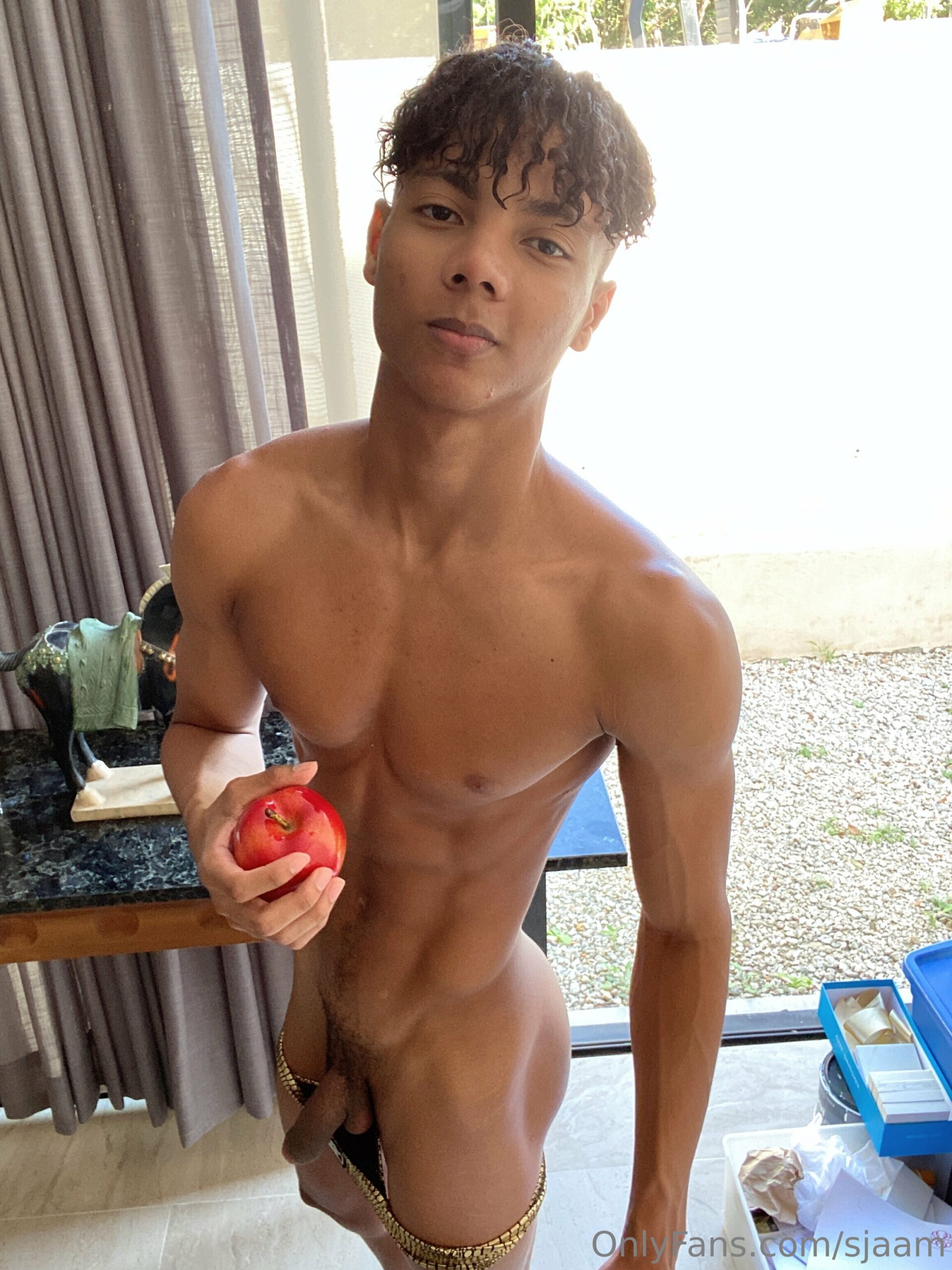 Effervescent  twunk sjaam free onlyfans
0