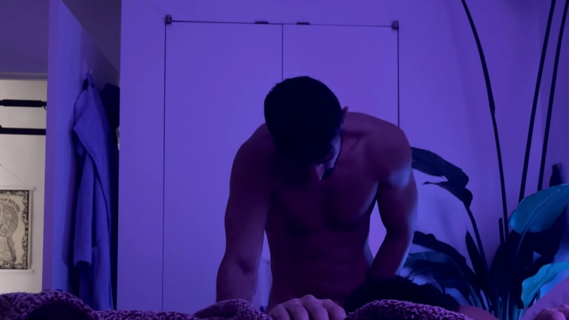 Epic attractive Arab malikkkkk nude
0