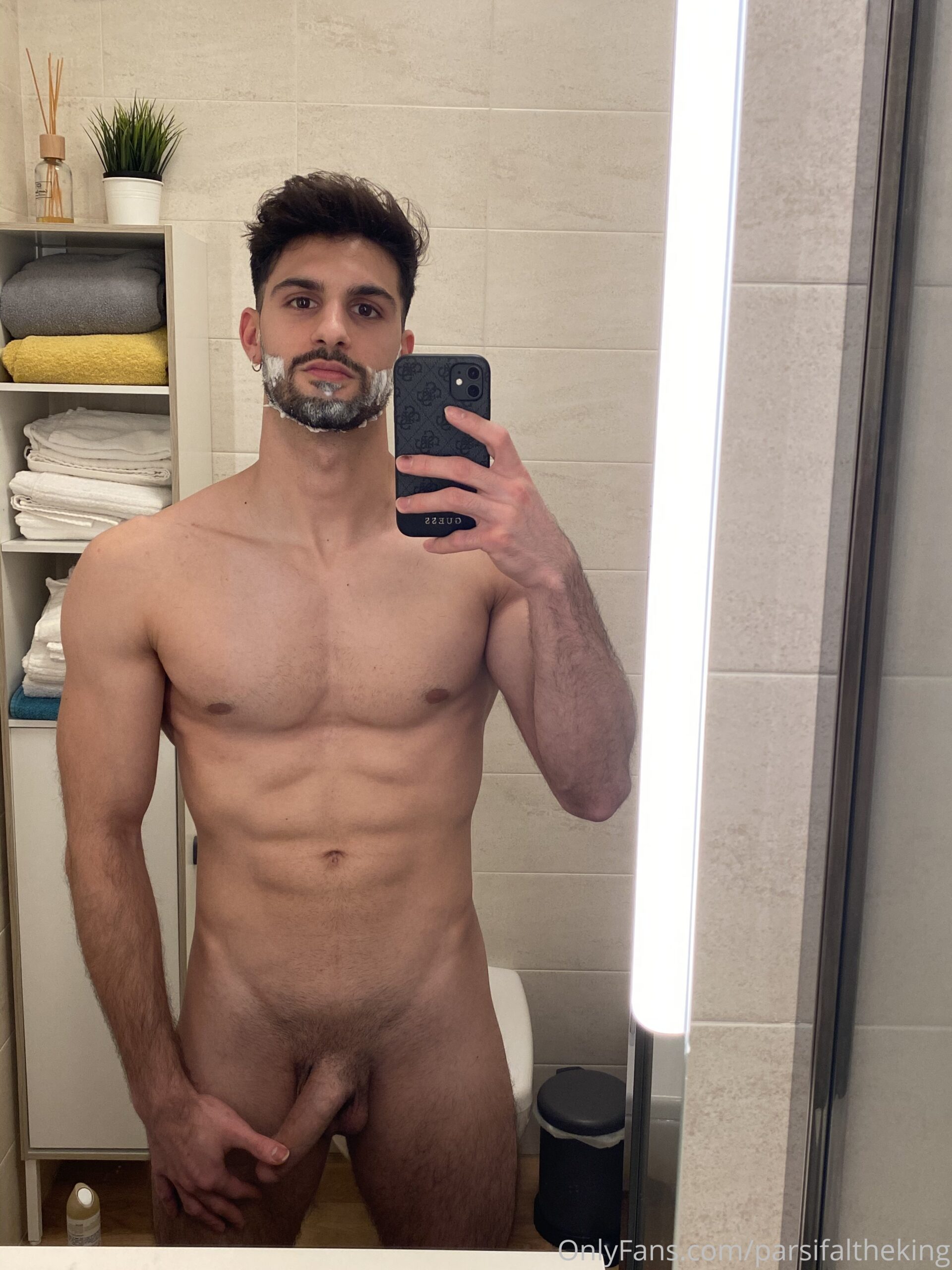 Epic Considerate stud Parsifaltheking Nude OF
6