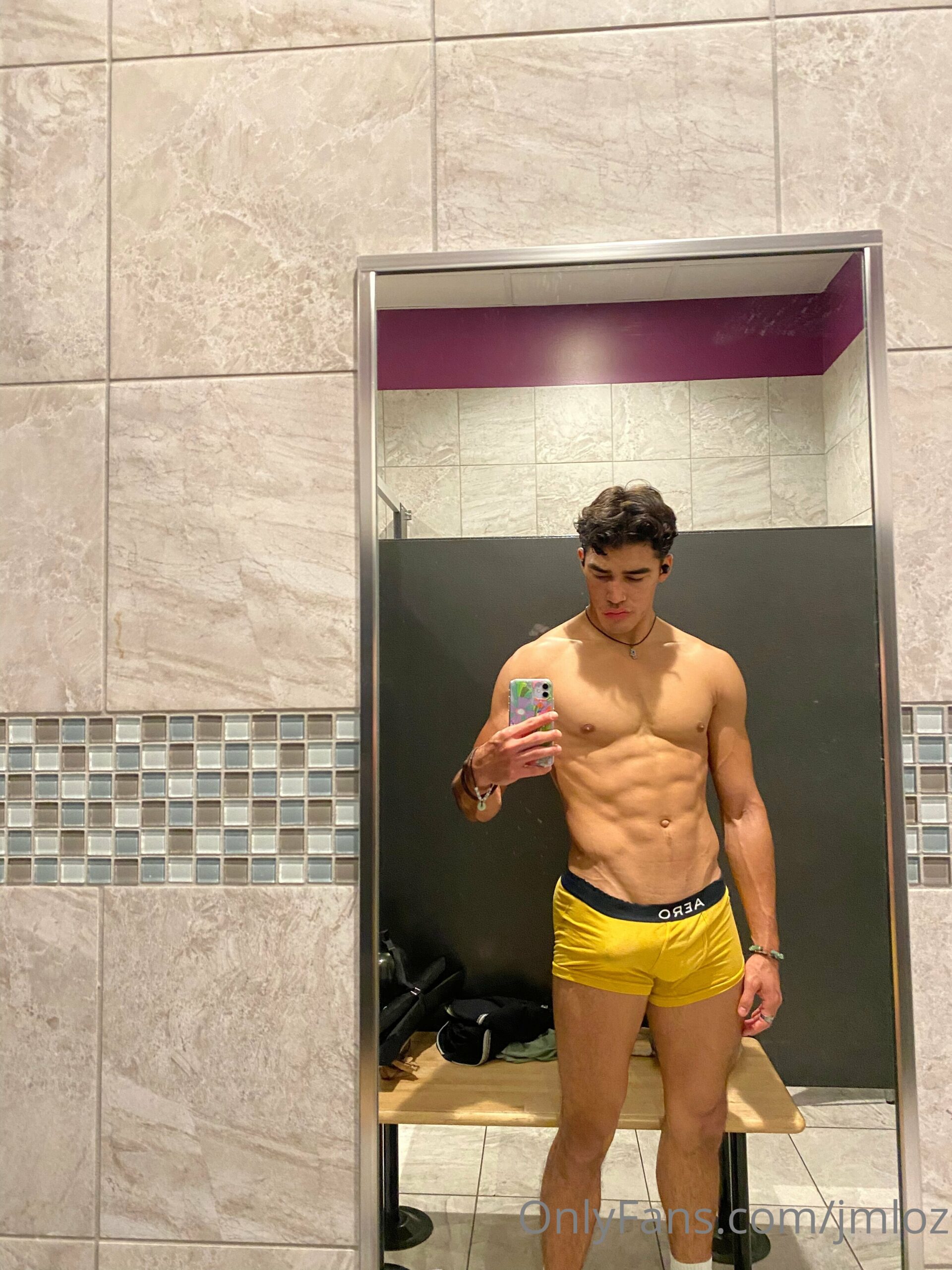 Epic e-boy  jock Josh Loz pic leaks PRIVATE
2
