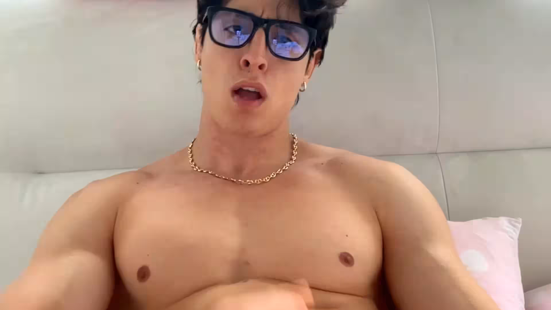Epic muscle Uninhibited Youssef khelil sextape
4