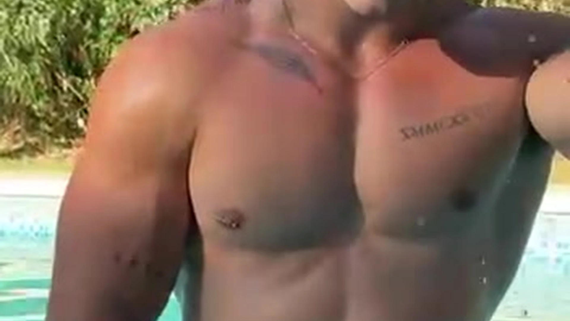 Epic sexy Simón Costa ripped cams
0