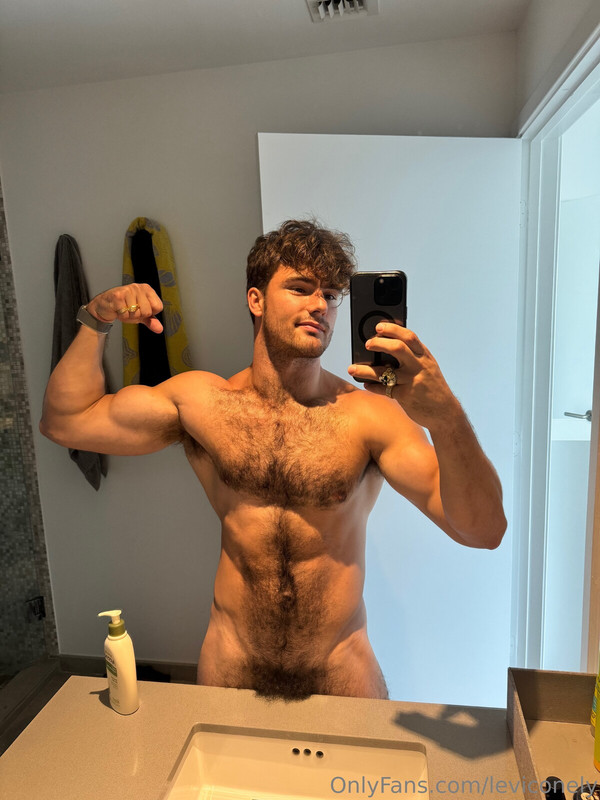 Epic slutty hoe fitness coach leviconely of leaks FullVID
59