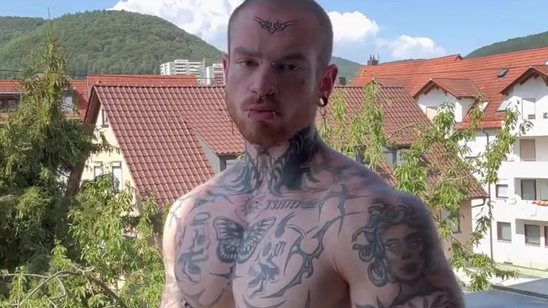 Epic tattooed sonofbaki cock
3