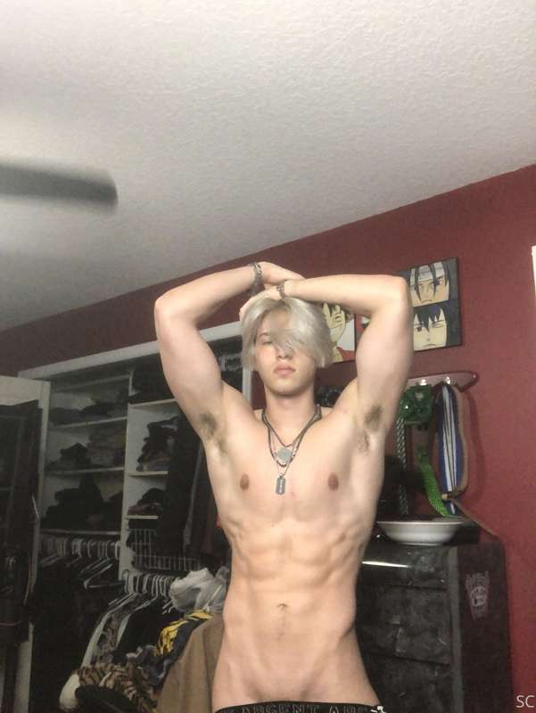 Epic tiktok star Chase Stobbe nude porn leak
0