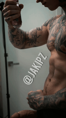 Epic tiktok star Jake Andrich
0