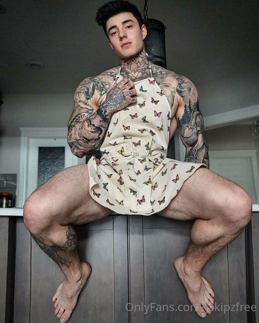 Epic tiktok star Jakipz ass
0