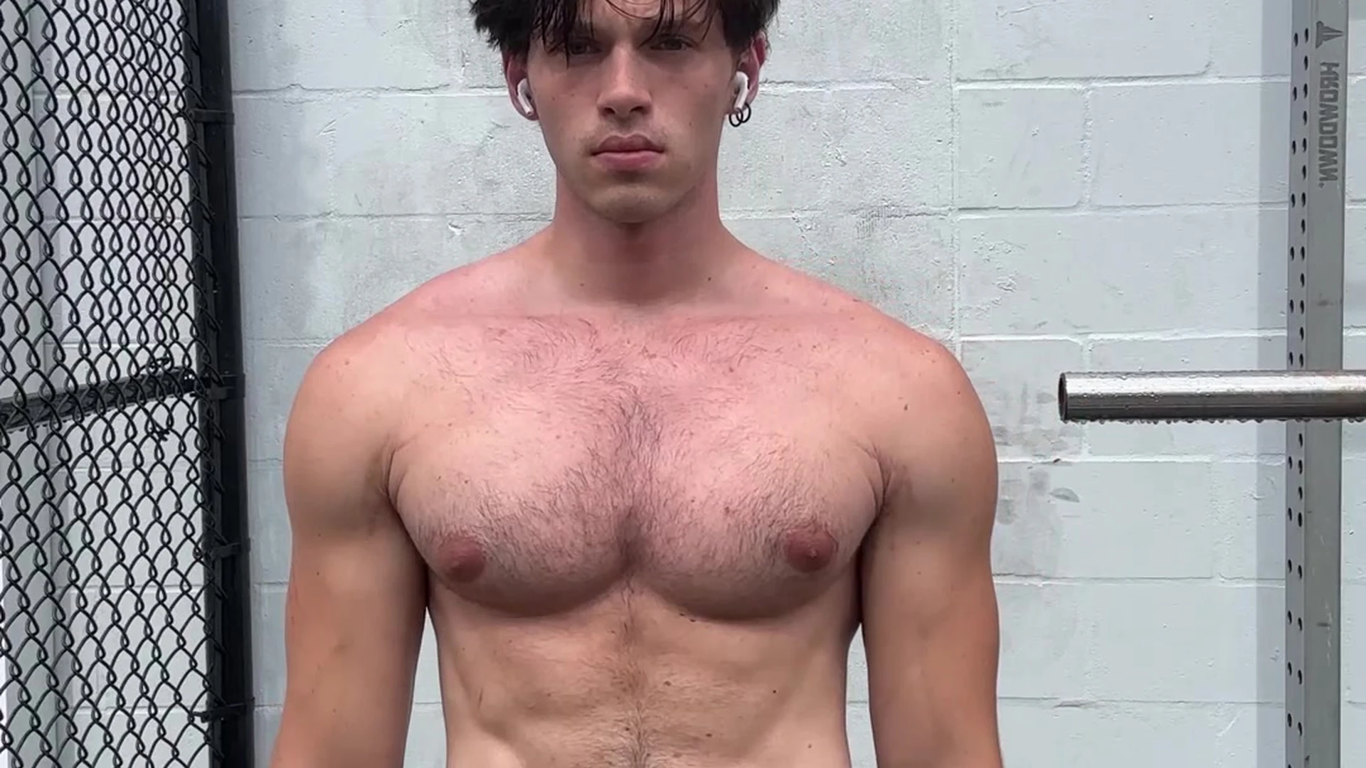Exposed ChaseStobbe cmschse cock
8