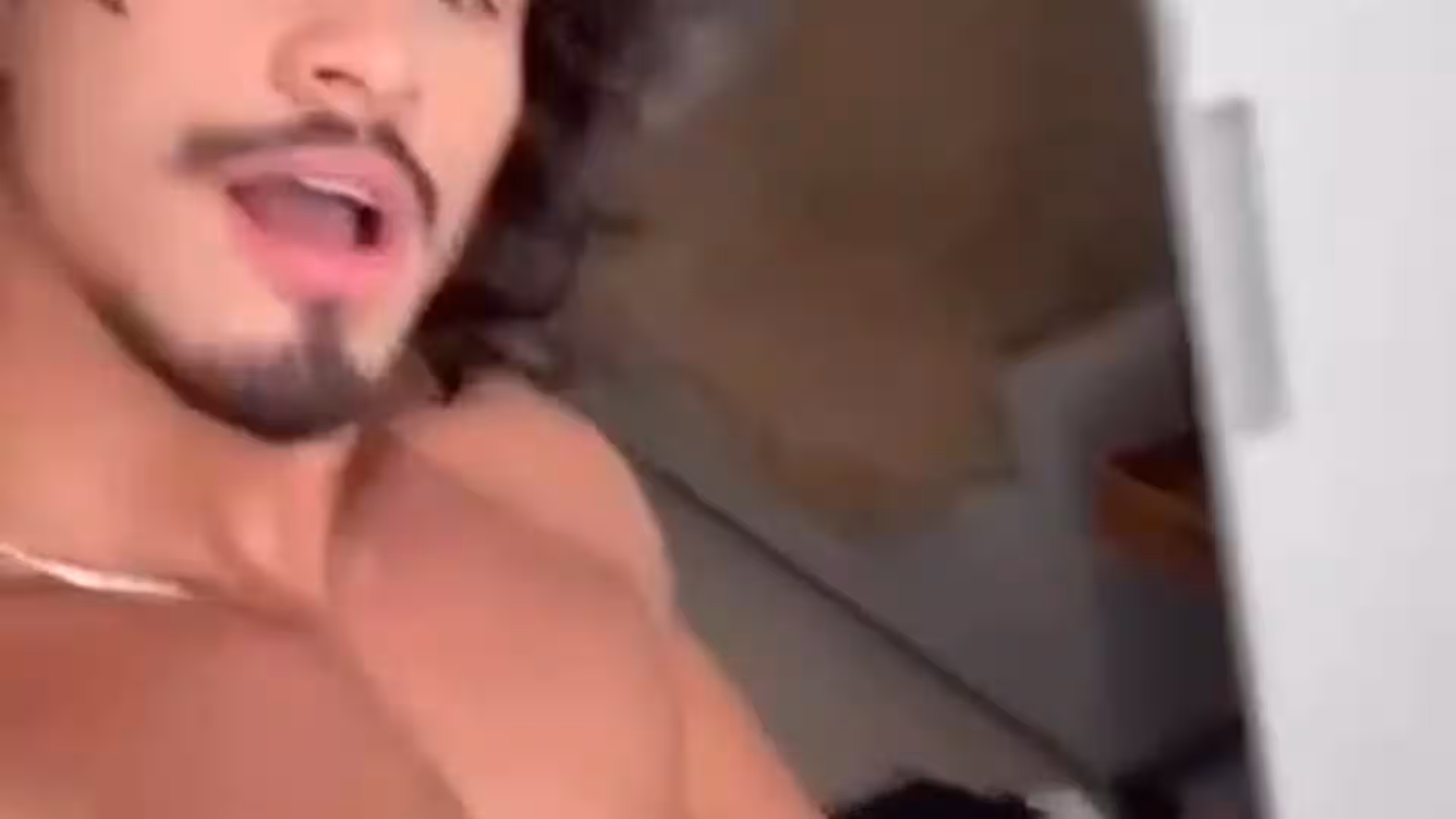 Exposed Confident  Sarado paulo_victormelo erome video full
0